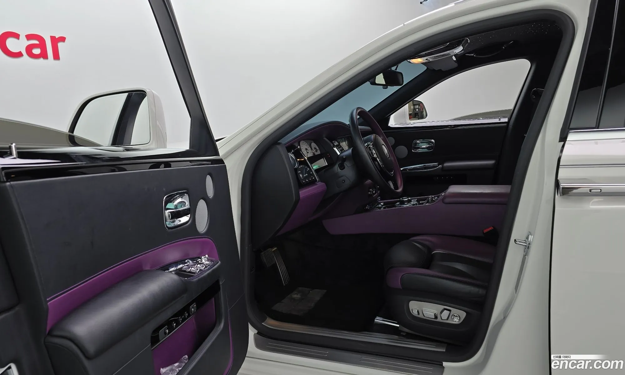 Rolls-Royce Ghost 2020 SCAFK4100LUX44552 — 18
