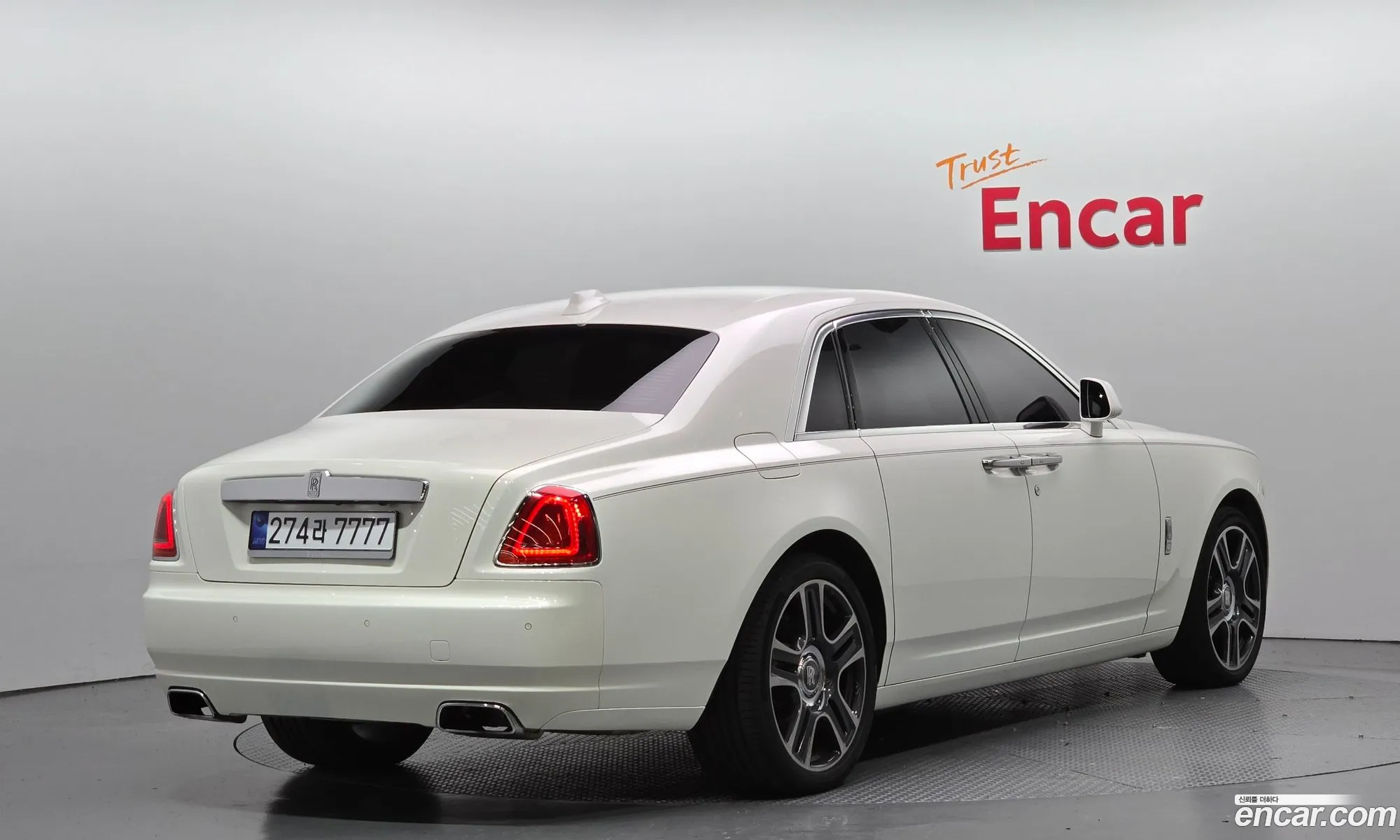 Rolls-Royce Ghost 2020 SCAFK4100LUX44552 — 9