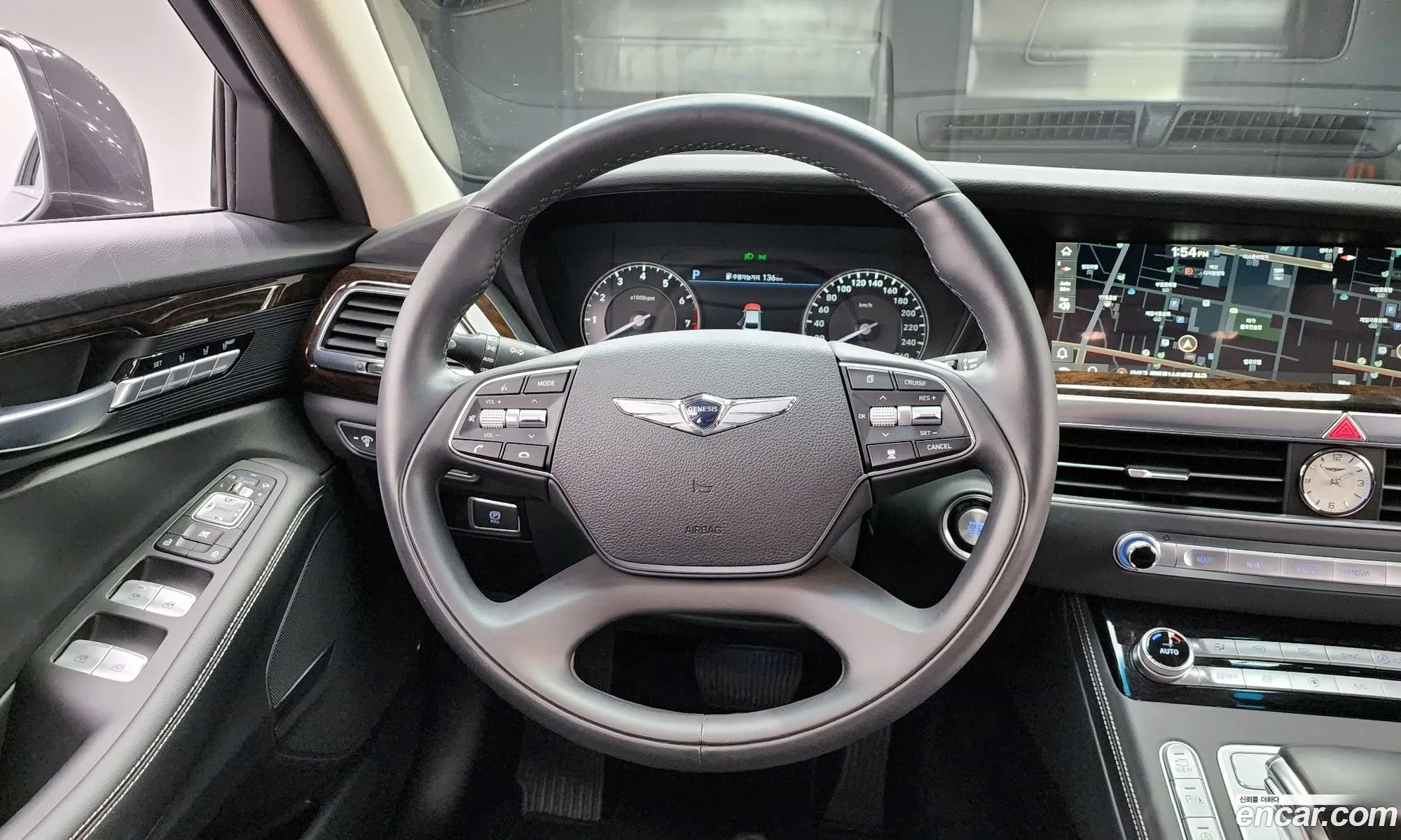 Genesis G90 2020 — 16