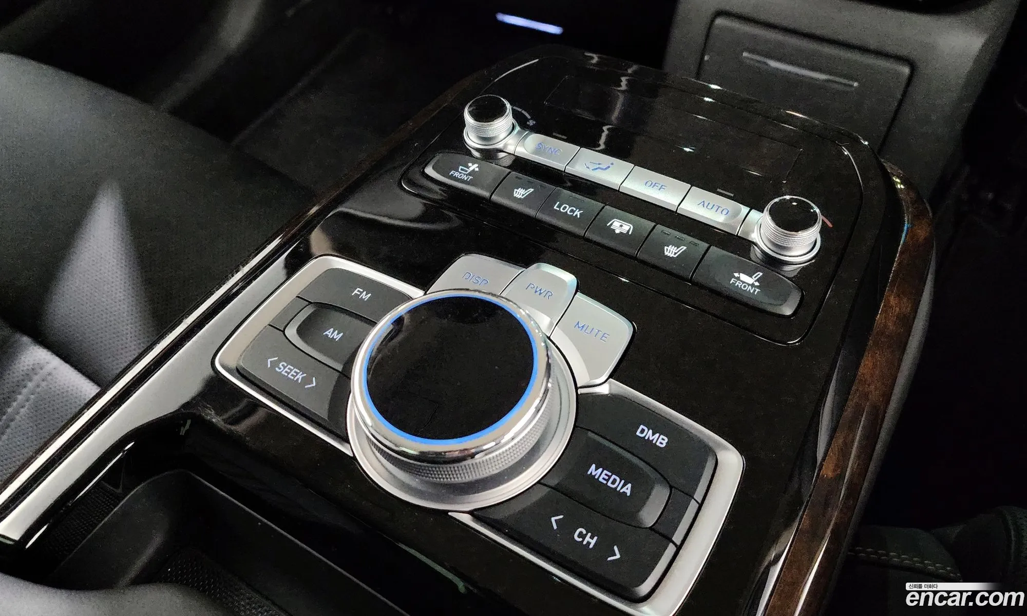 Genesis G90 2020 — 13