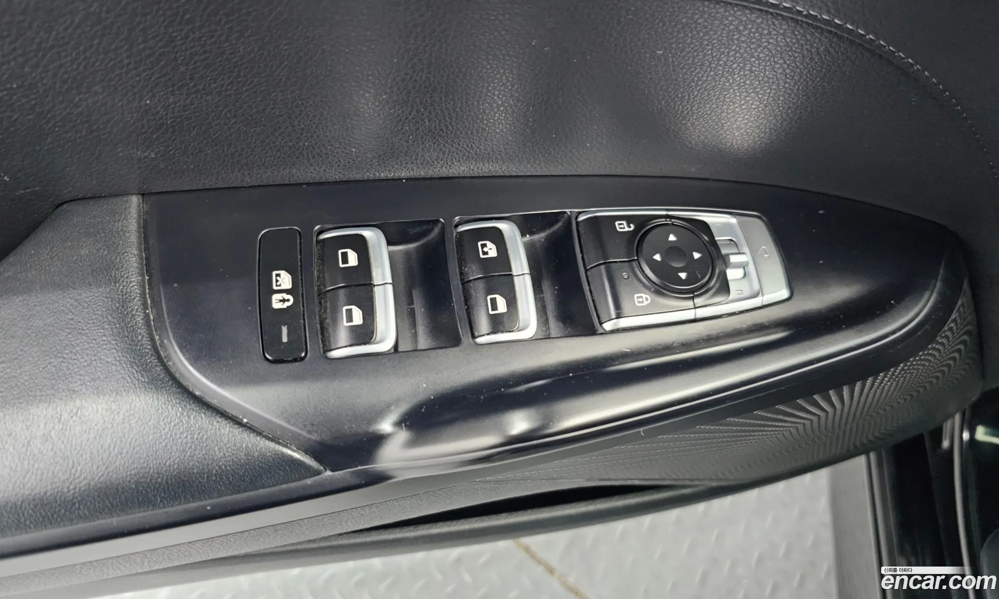 Kia K5 2021 KNAG141ABMA089334 — 3
