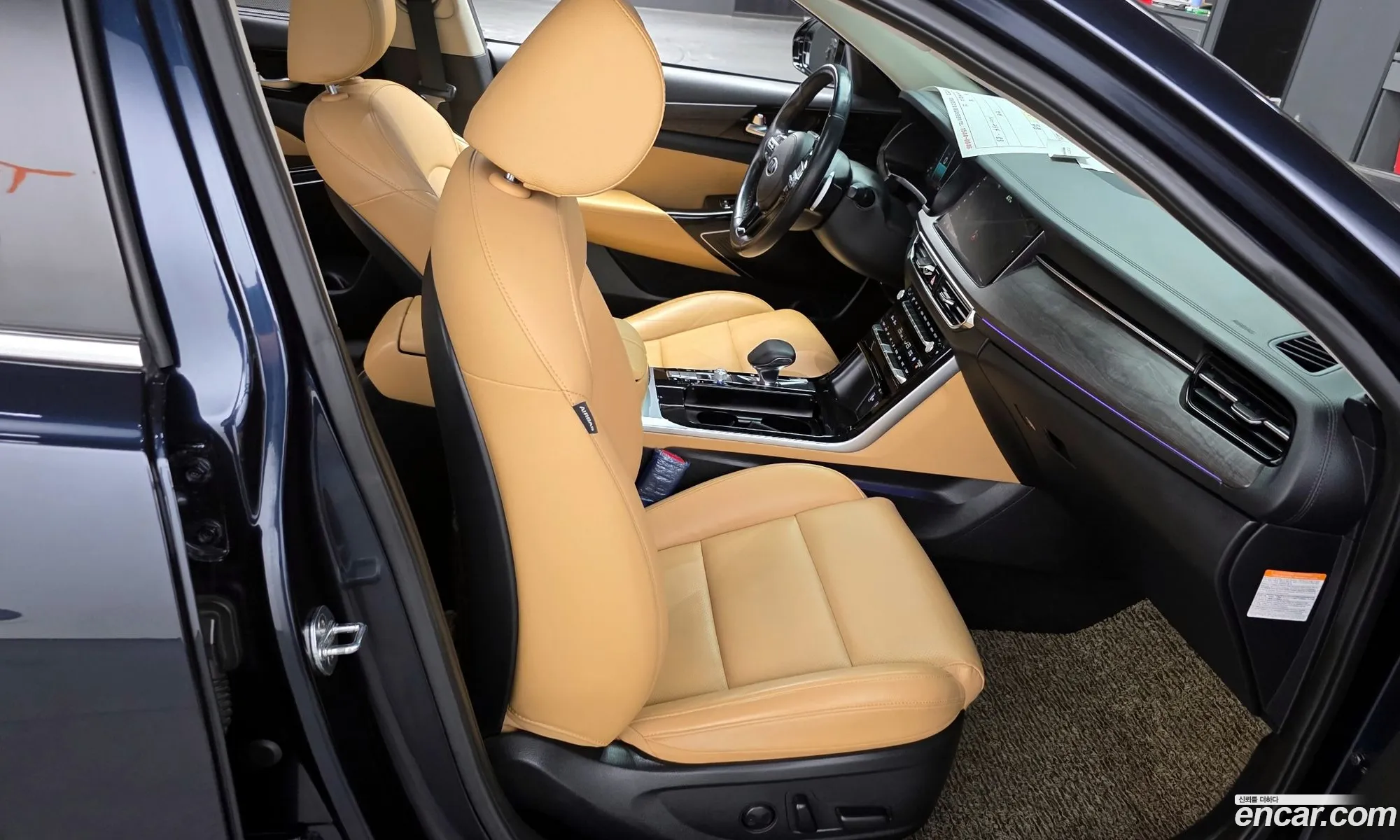 Kia K7 Premier Hybrid 2020 — 10