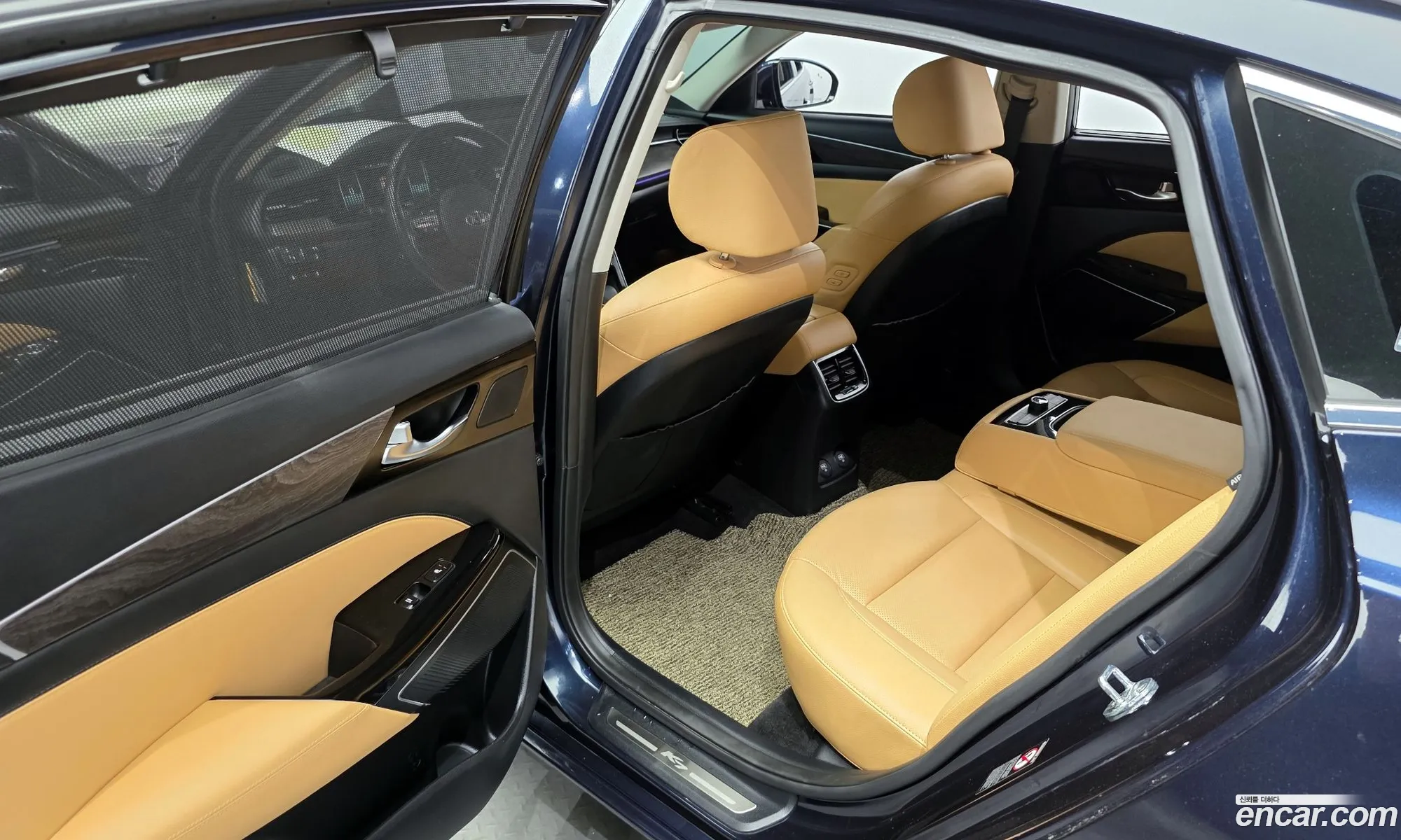 Kia K7 Premier Hybrid 2020 — 15