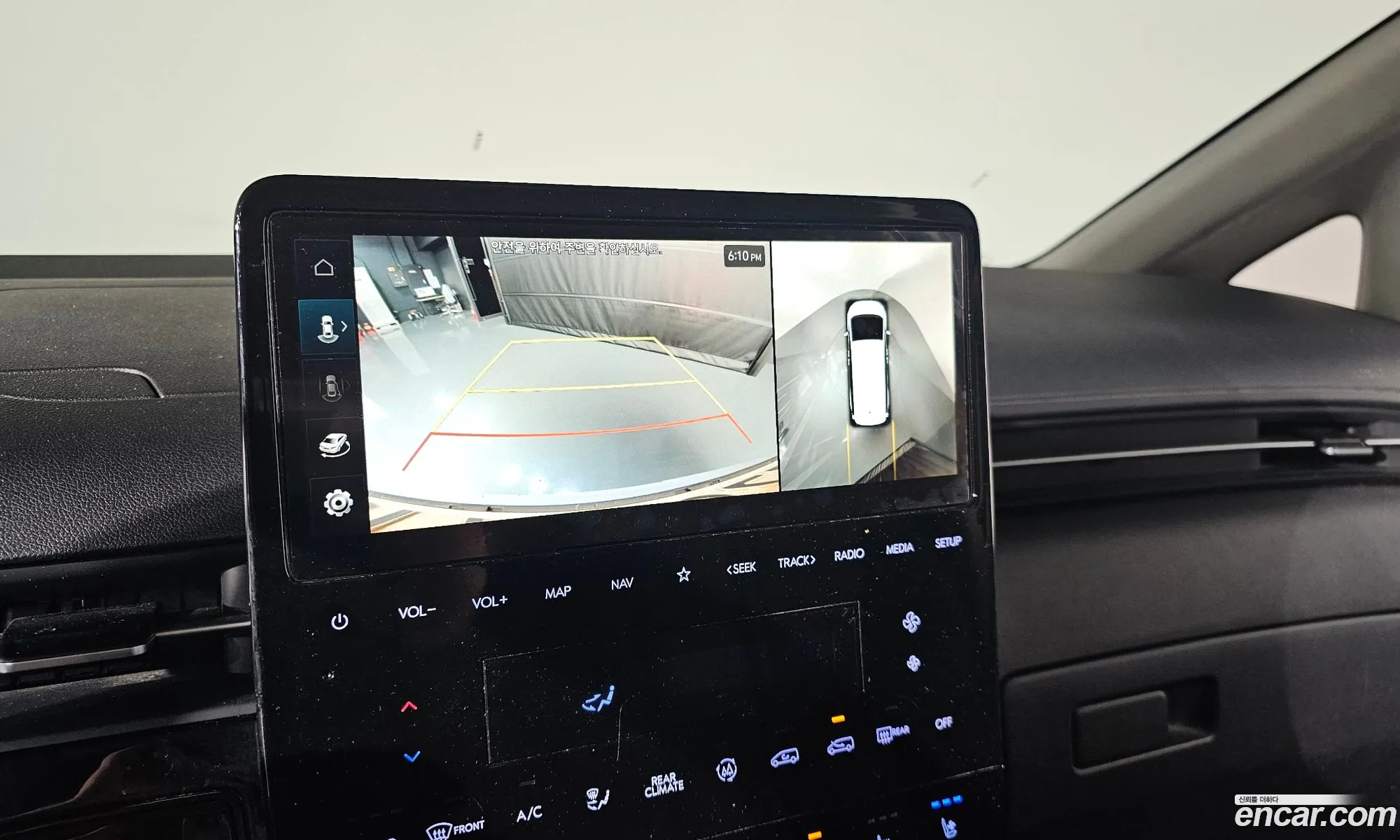 Hyundai Staria 2021 — 18