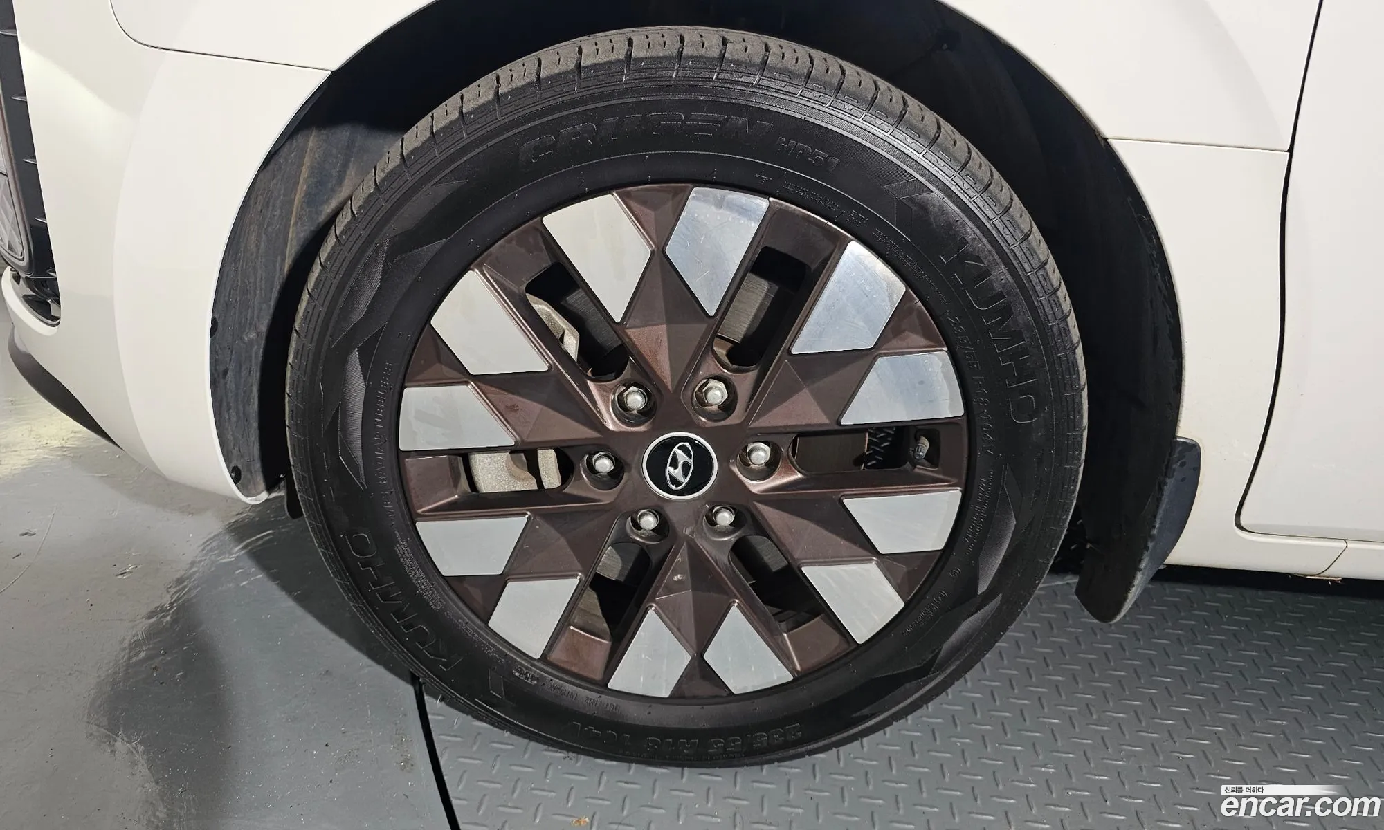 Hyundai Staria 2021 — 13