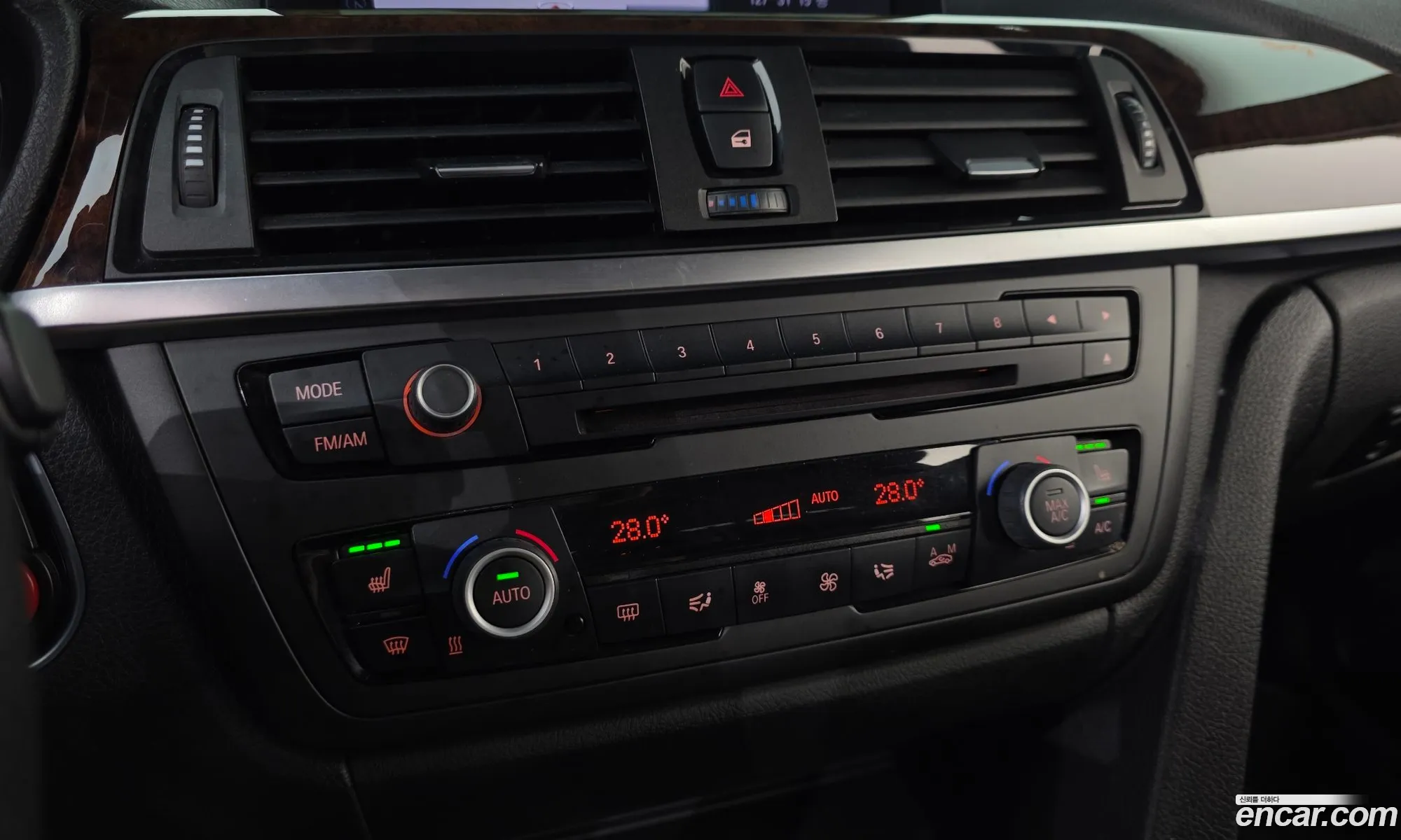 BMW 3 Series 2012 WBA3B1101DF384575 — 9