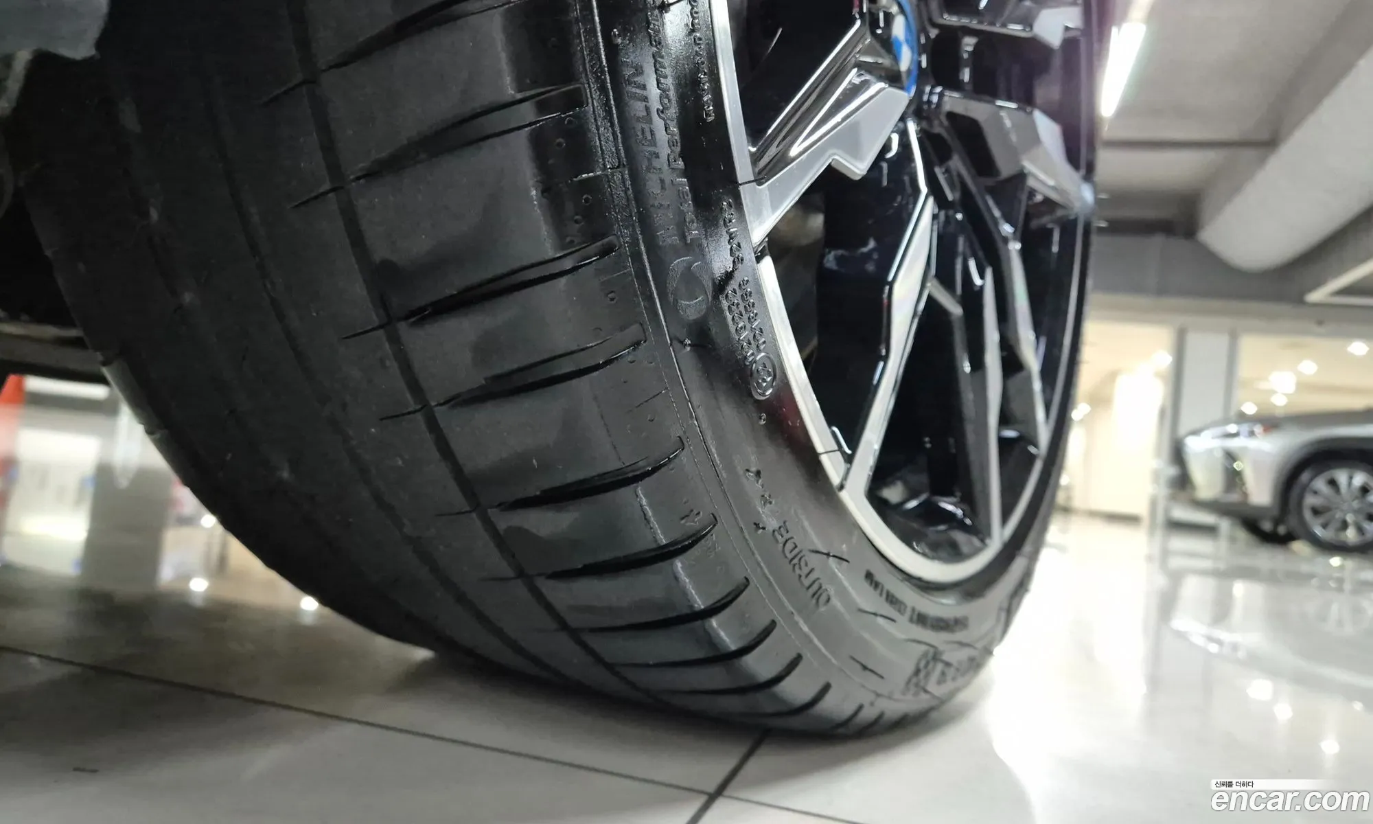 BMW i4 2024 — 17