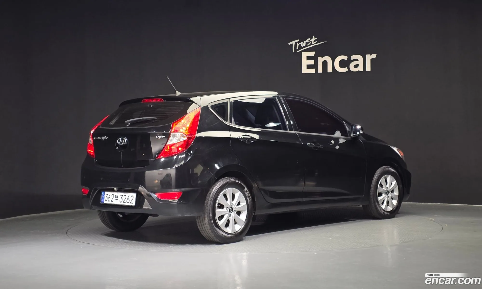 Hyundai Accent 2016 — 4