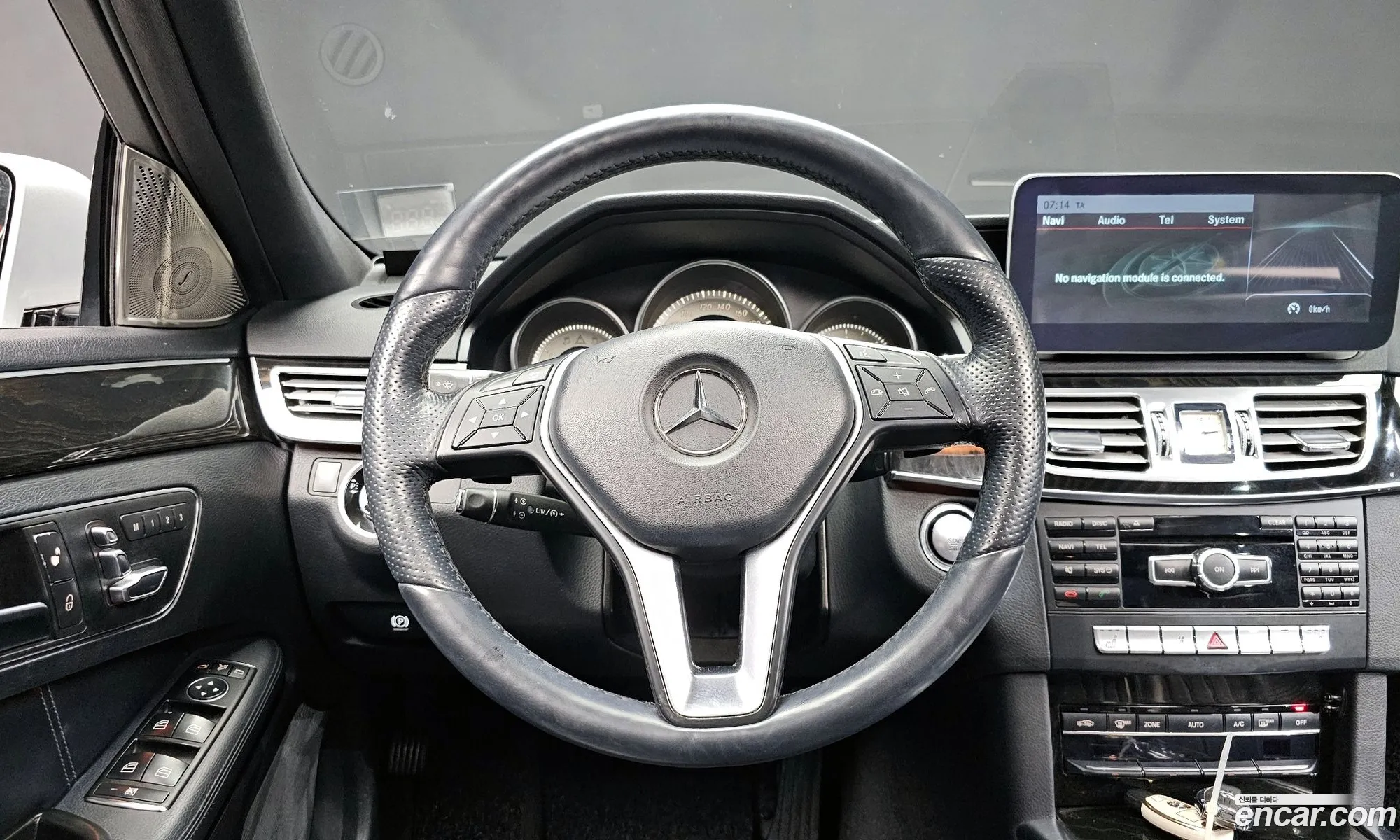 Mercedes-Benz E-Class W212 2013 WDDHF0CB7EA866168 — 20