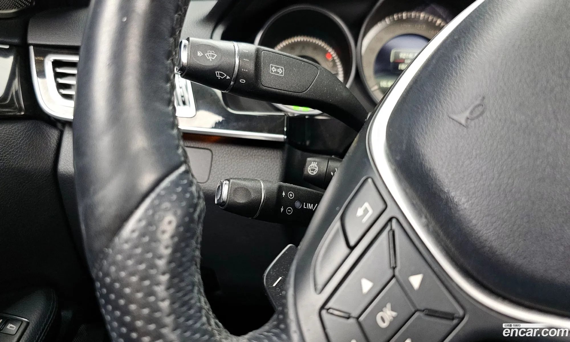 Mercedes-Benz E-Class W212 2013 WDDHF0CB7EA866168 — 3