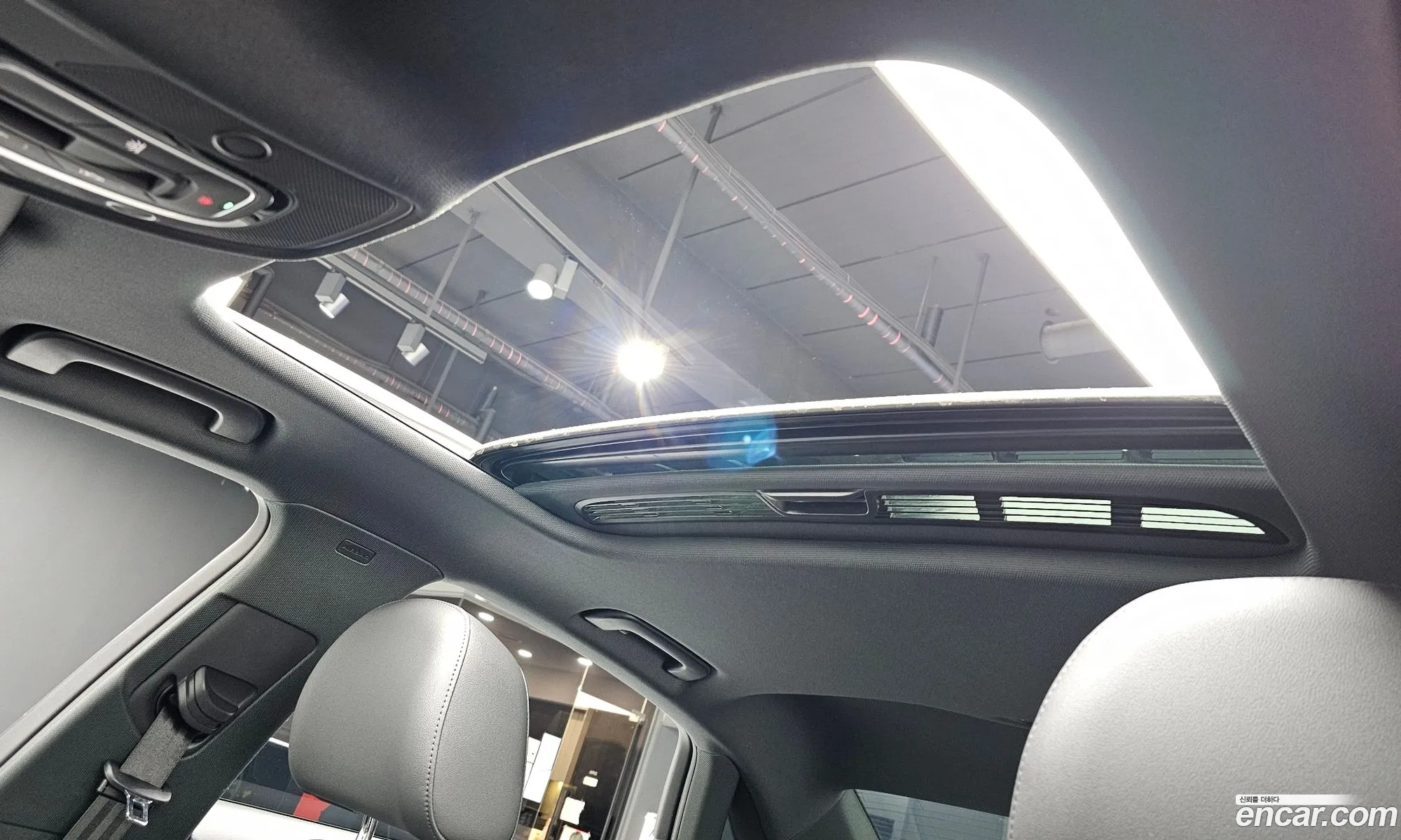 Audi A4 2023 WAUZZZF46PN013583 — 12
