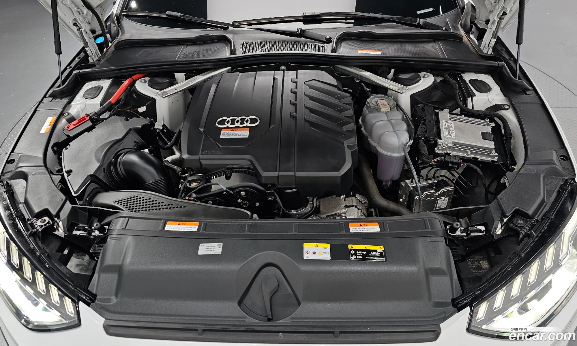 Audi A4 2023 WAUZZZF46PN013583 — 2