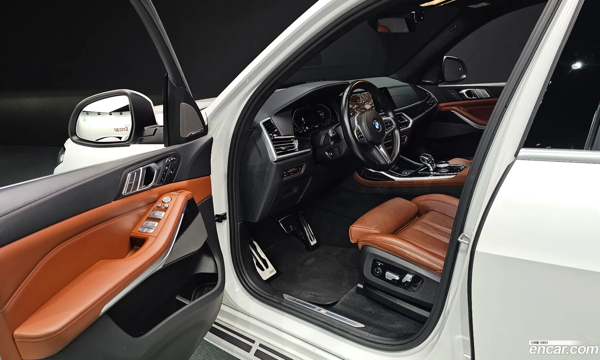 BMW X7 2022 — 18