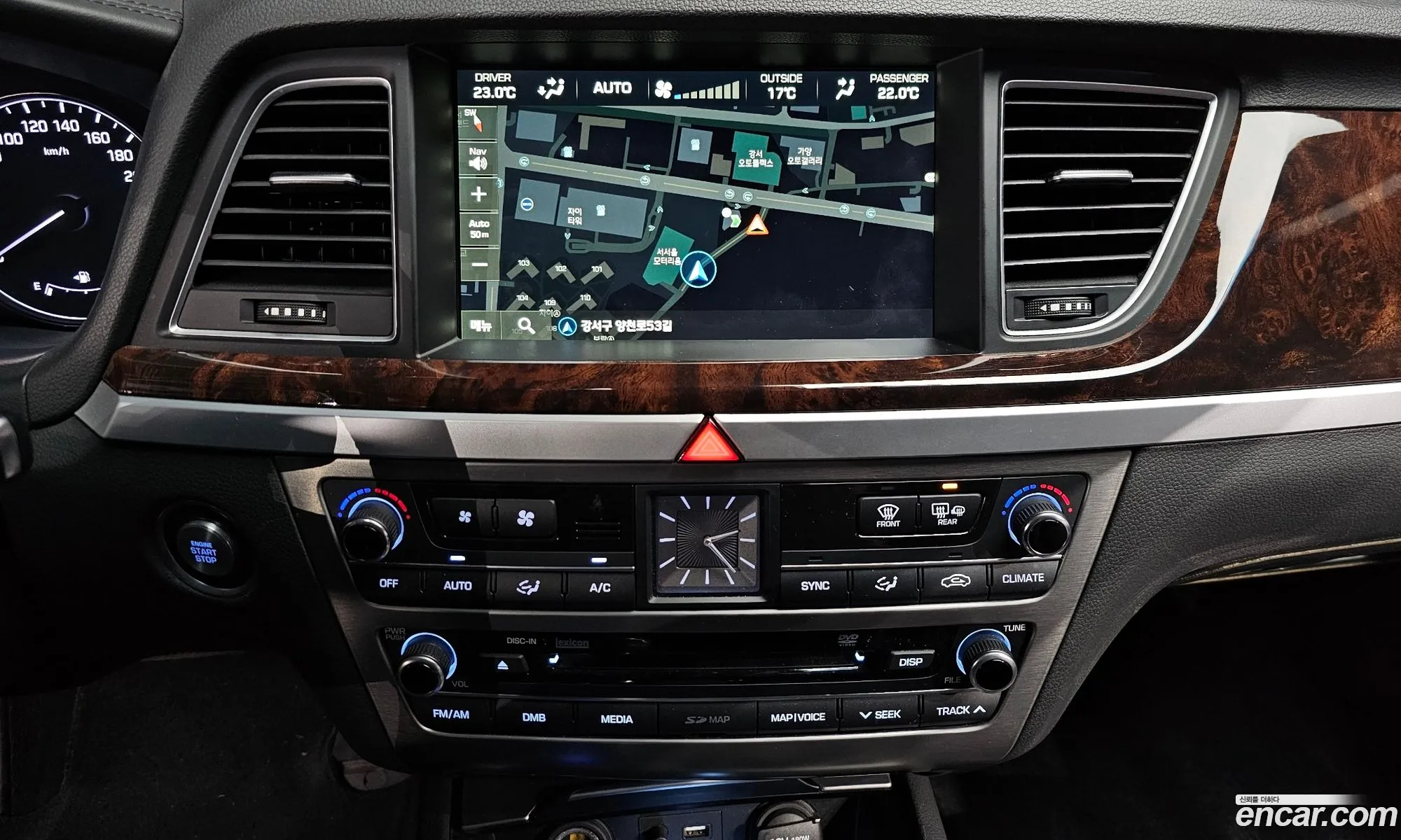 Hyundai Genesis DH 2014 — 2