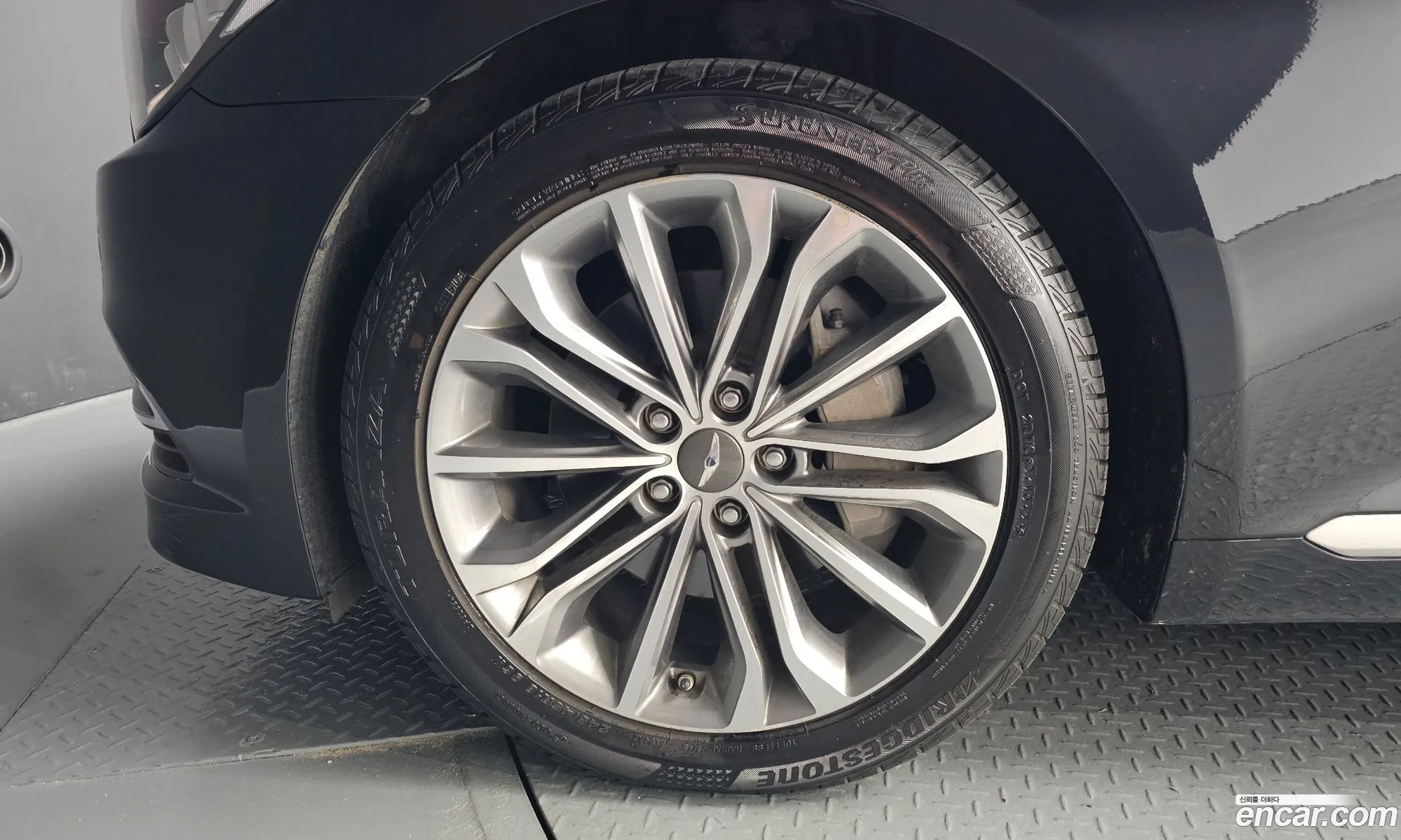 Hyundai Genesis DH 2014 — 8