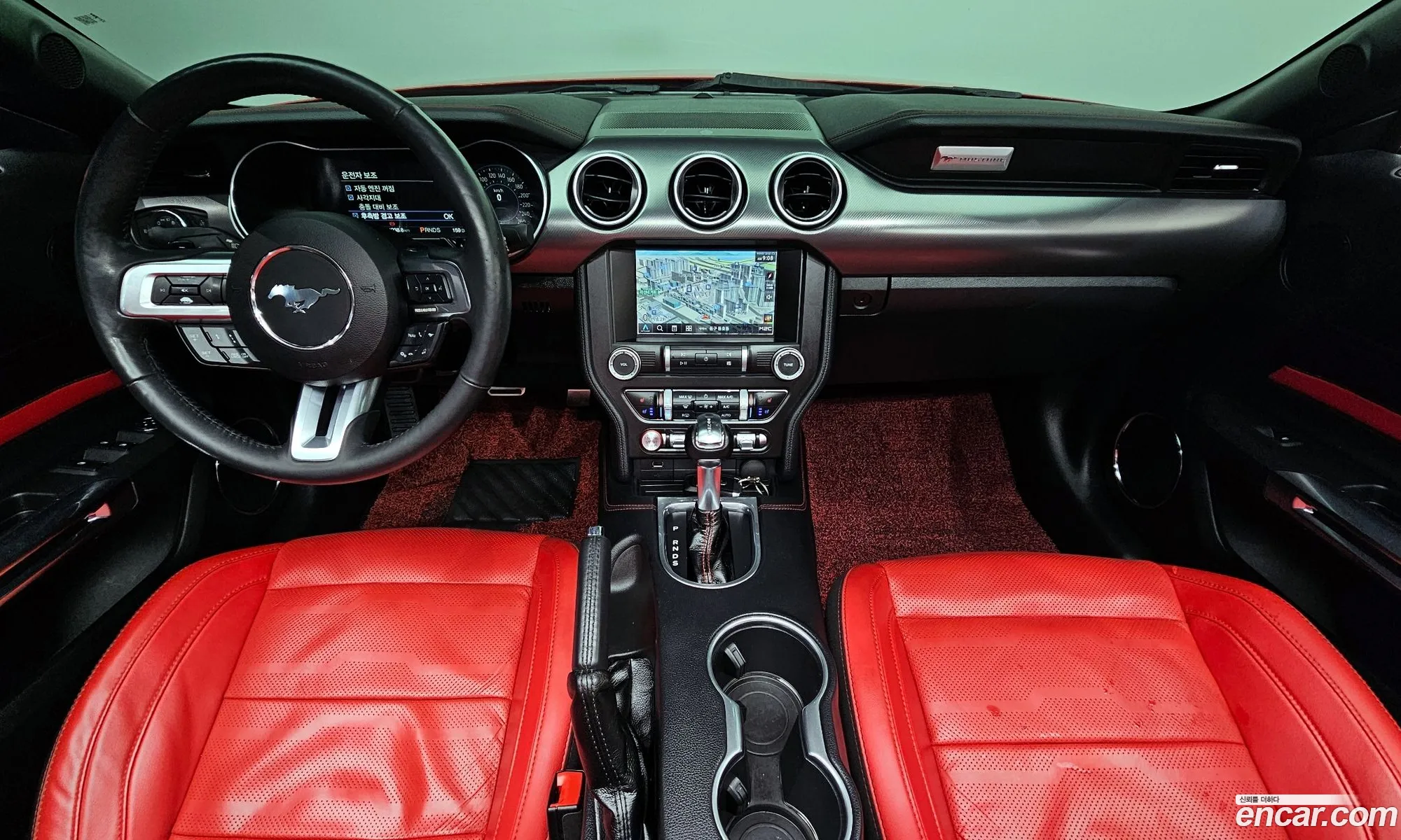 Ford Mustang 2021 — 2