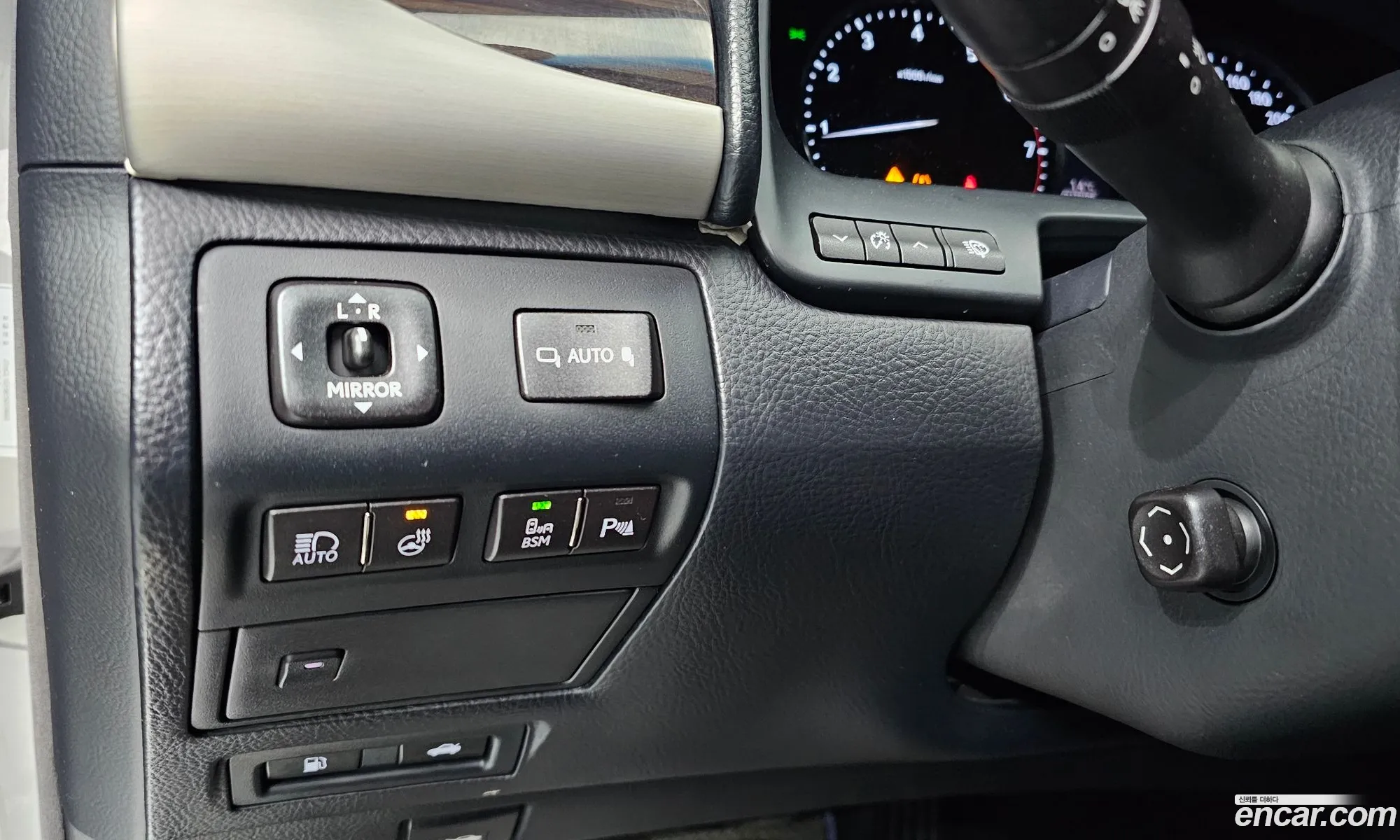 Lexus LS460 2014 — 4