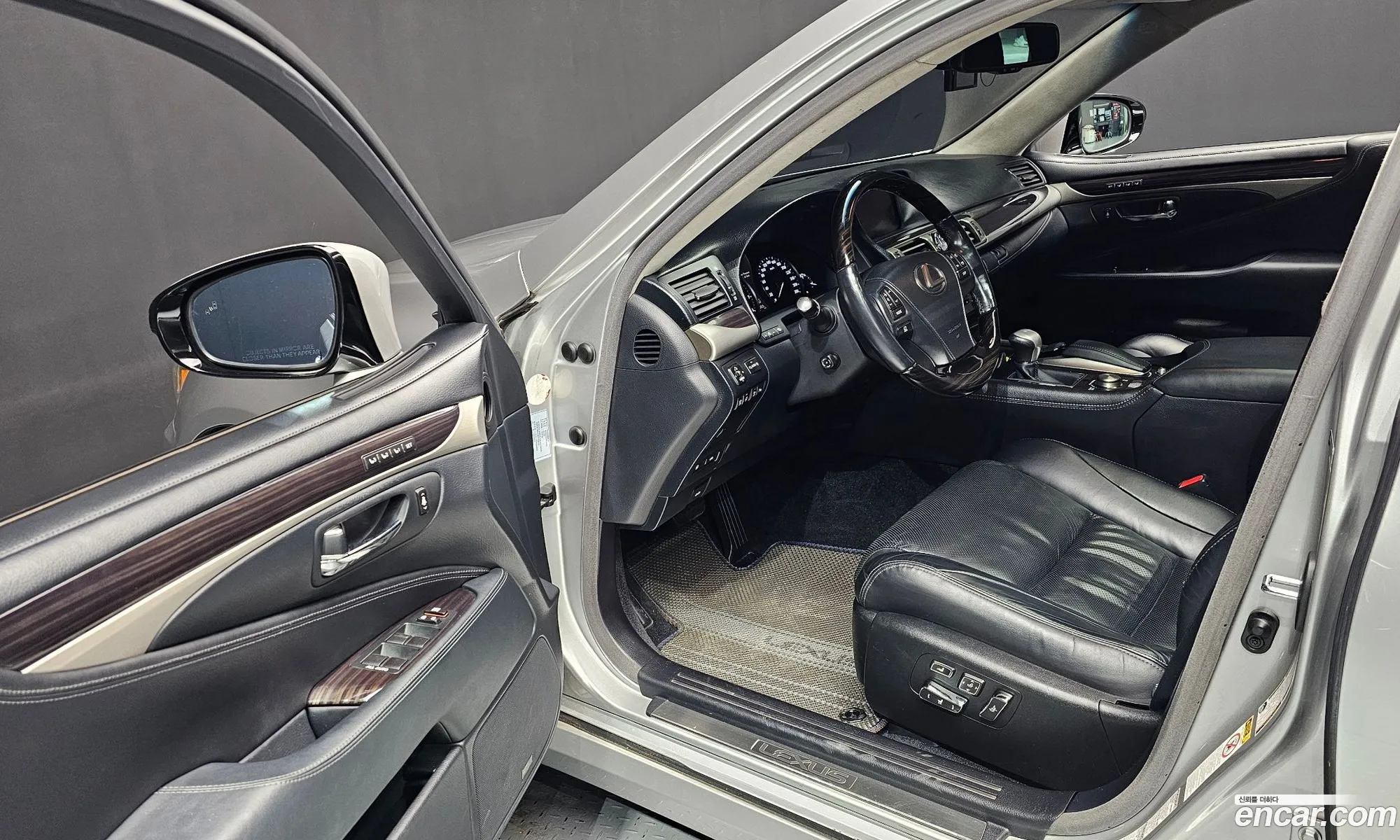 Lexus LS460 2014 — 8