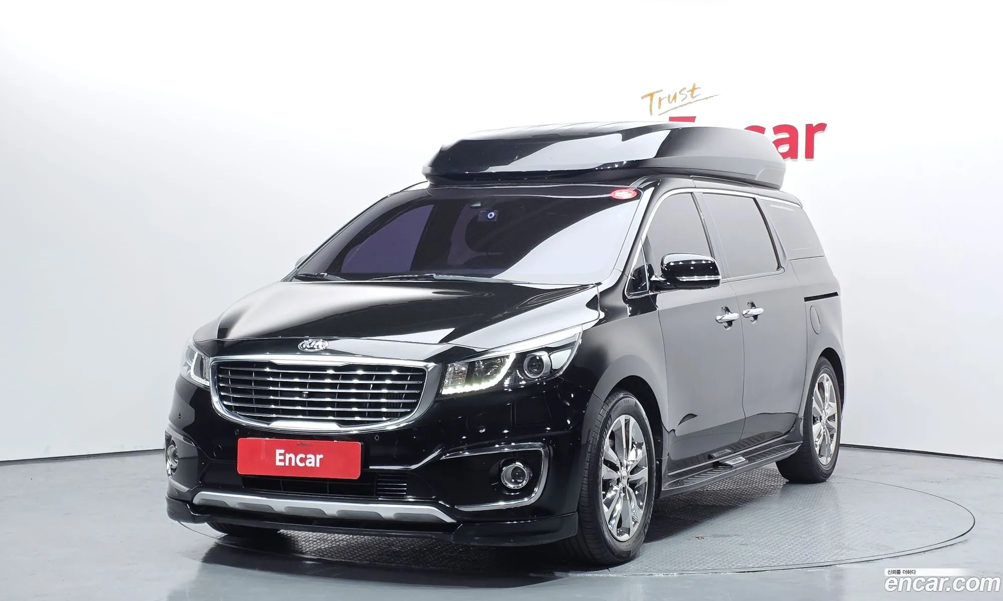 Kia Carnival 2017 — 18