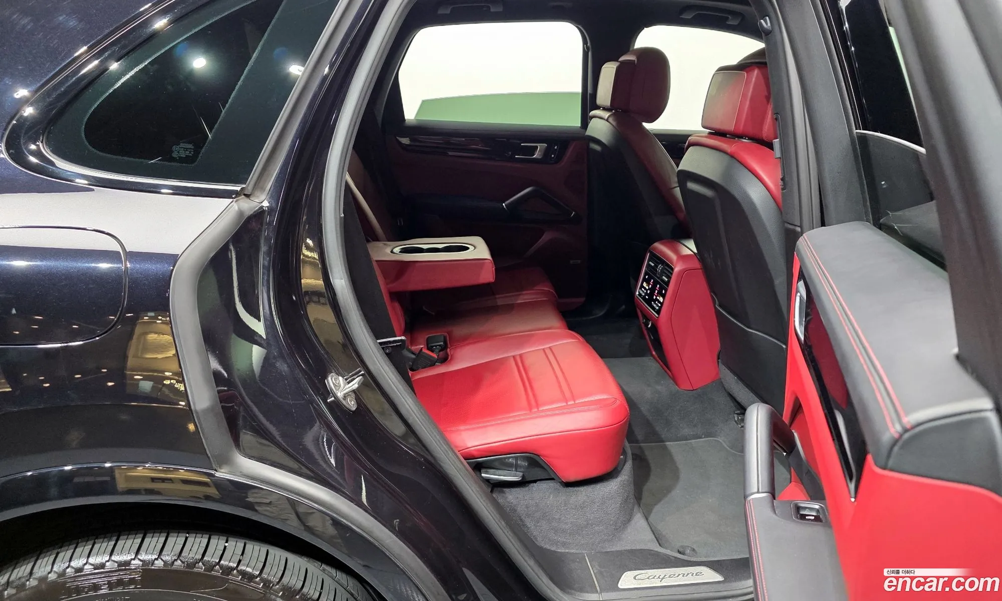 Porsche Cayenne 2020 — 17