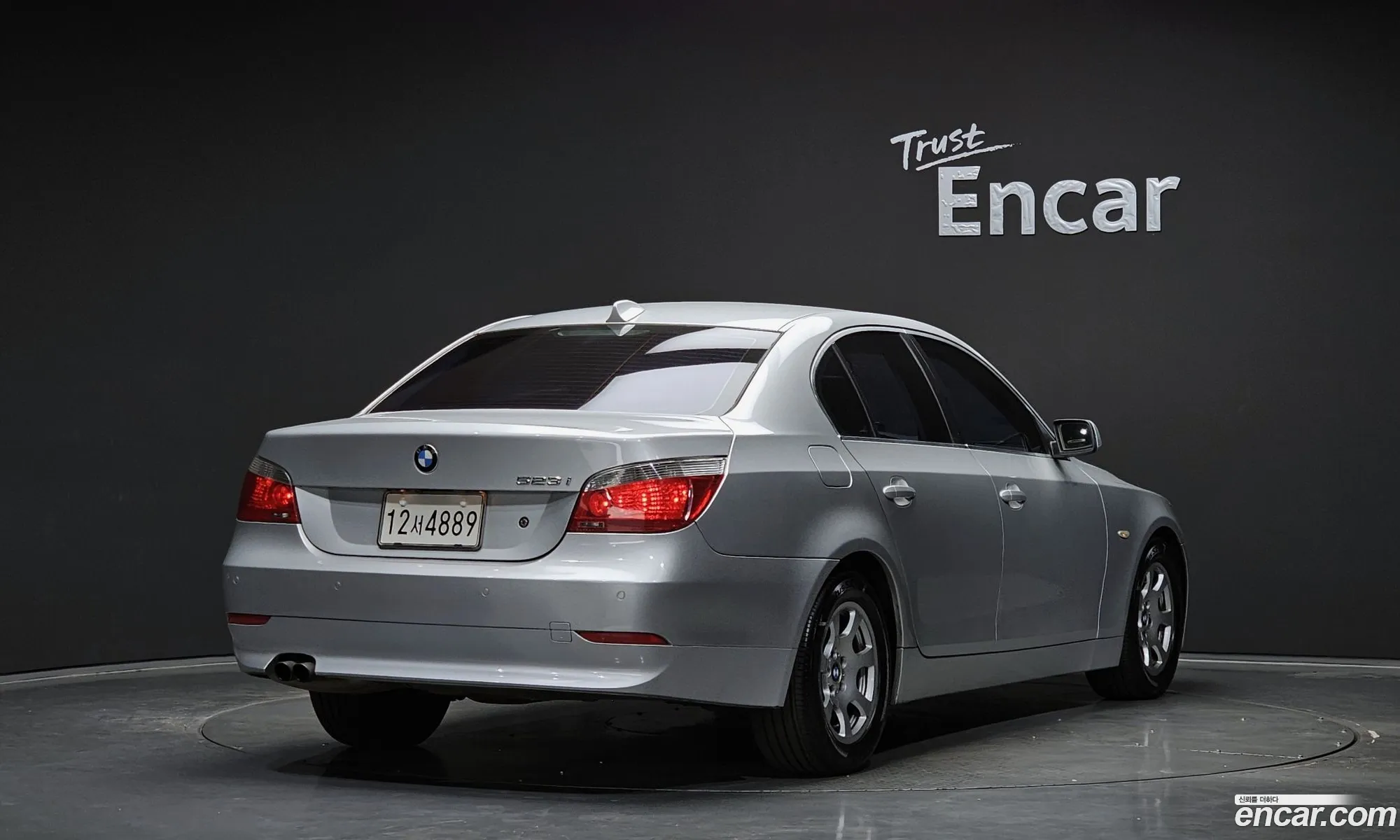 BMW 5 Series 2006 — 18