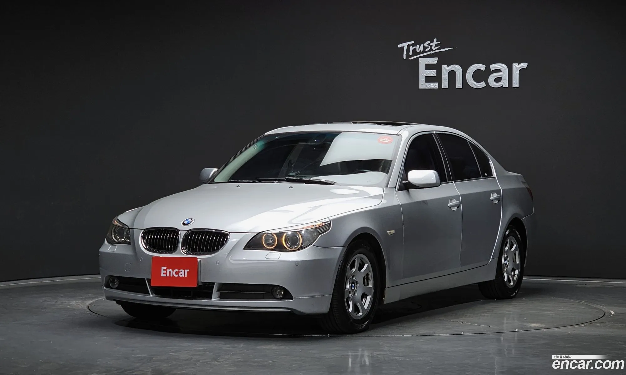 BMW 5 Series 2006 — 12