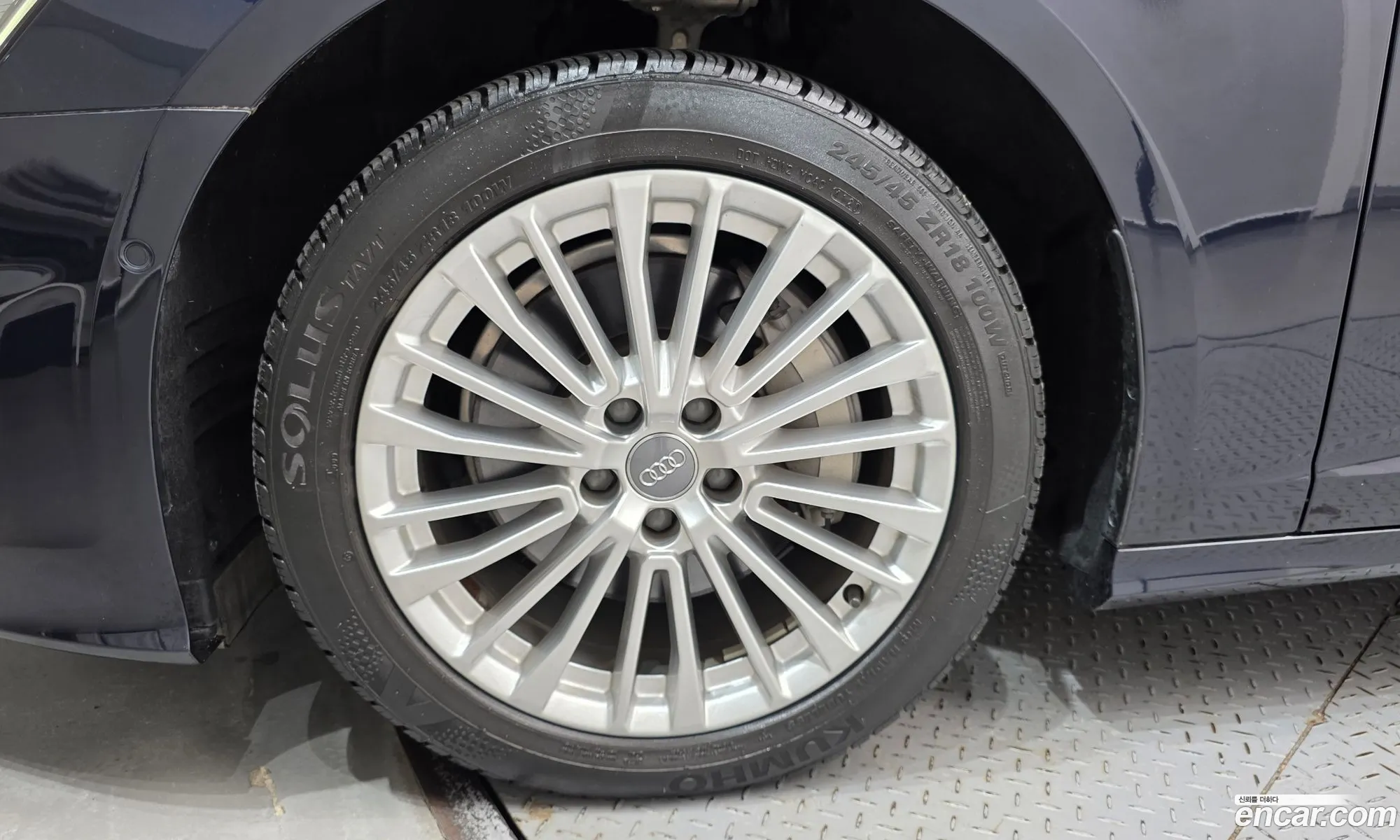Audi A6 2020 WAUZZZF26LN097297 — 17