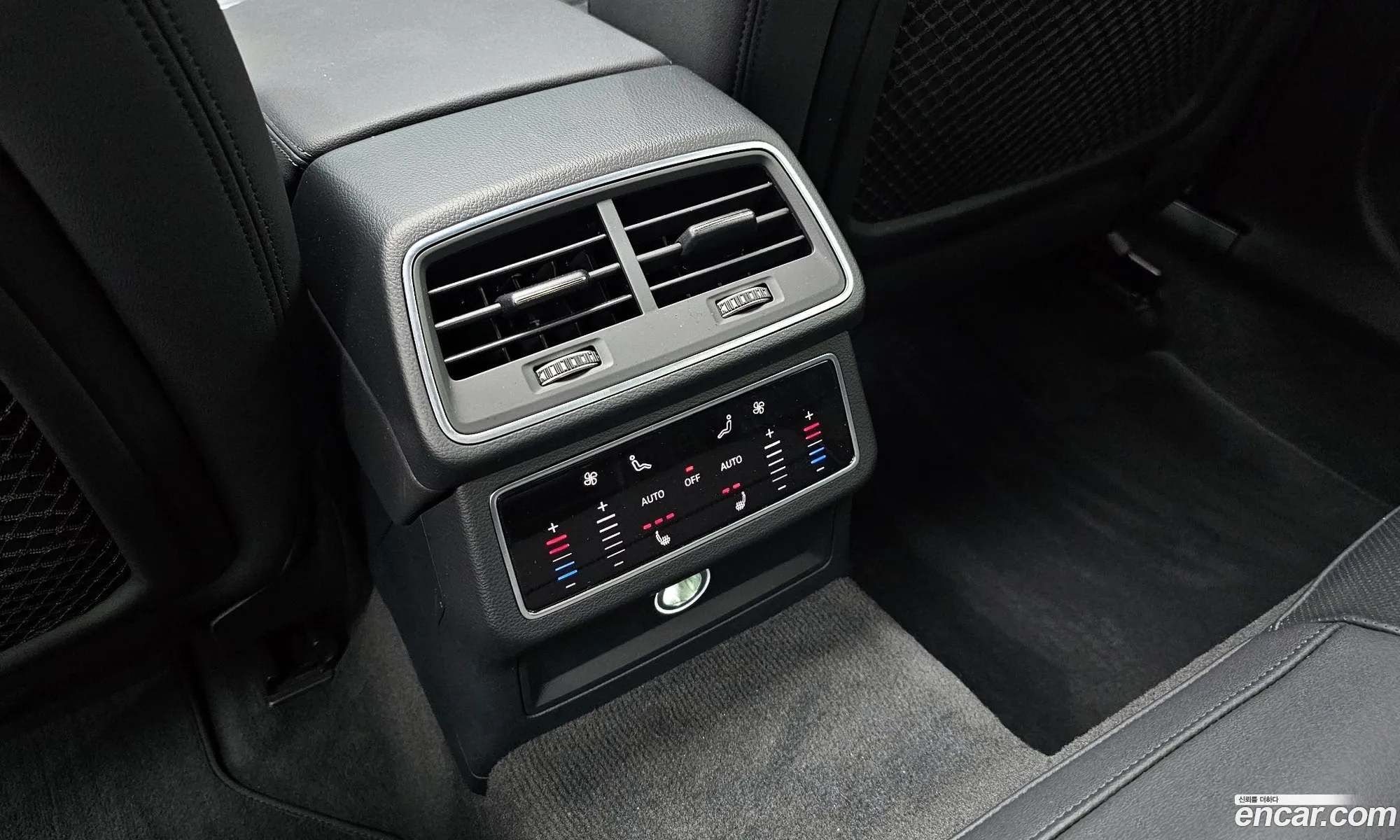 Audi A6 2020 WAUZZZF26LN097297 — 12
