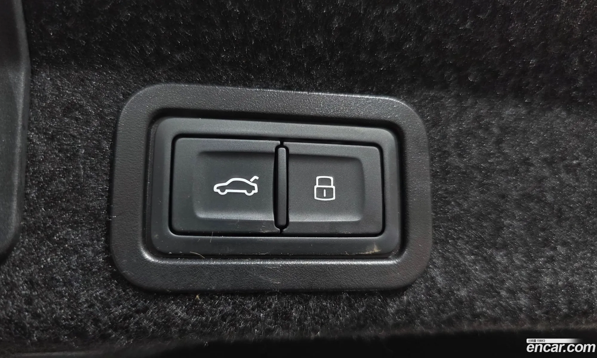 Audi A6 2020 WAUZZZF26LN097297 — 10