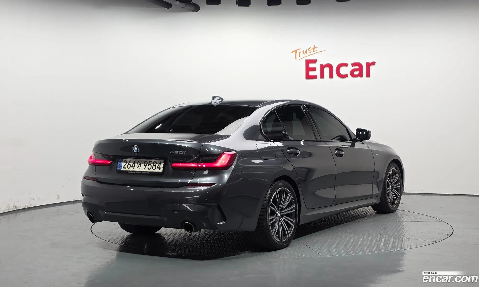 BMW 3 Series 2021 — 10