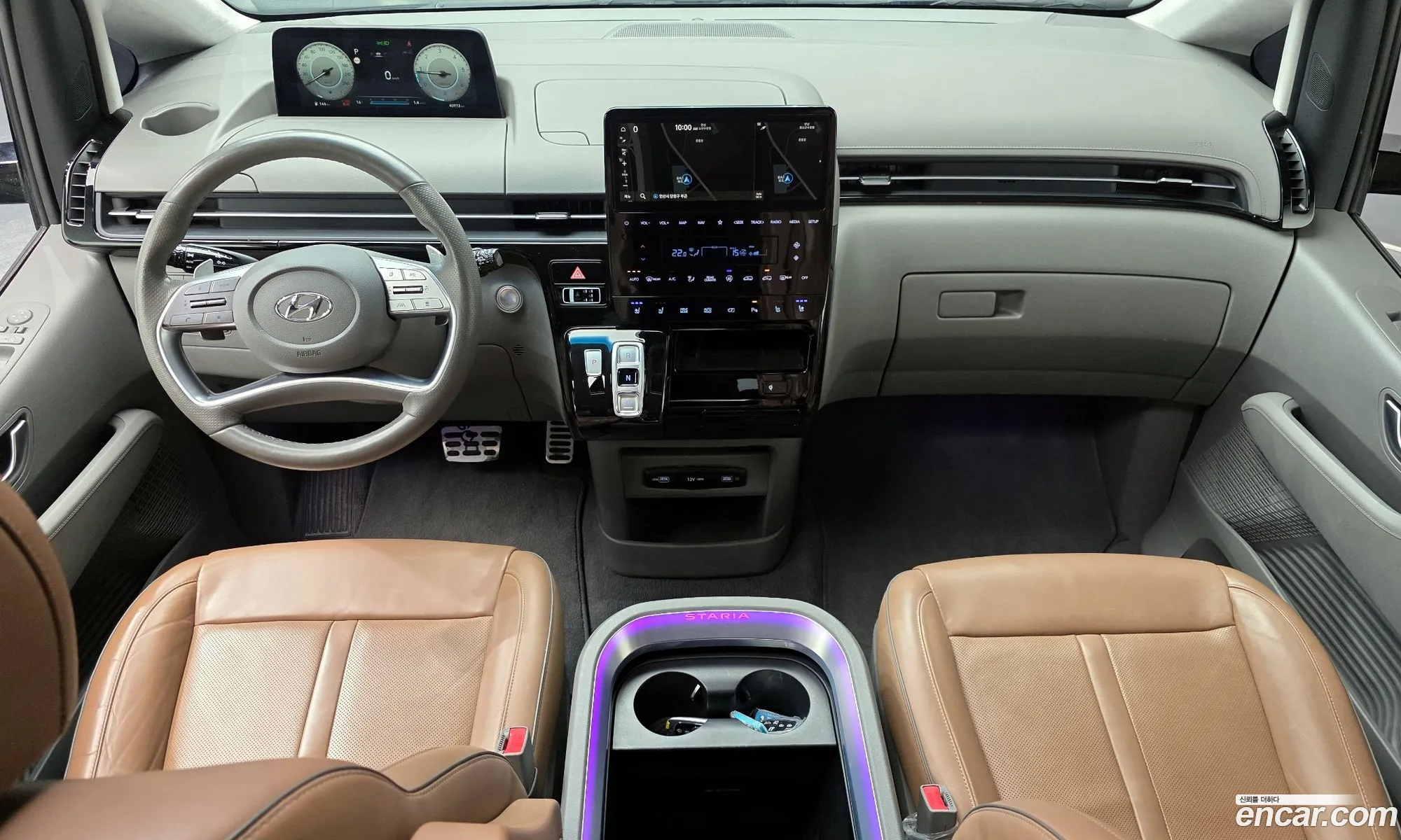 Hyundai Staria 2023 — 10