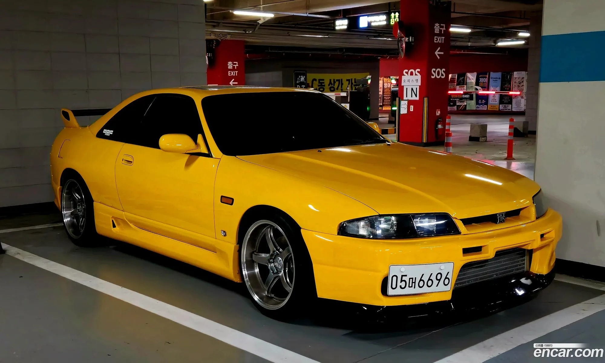 Nissan Skyline 1996 — 4