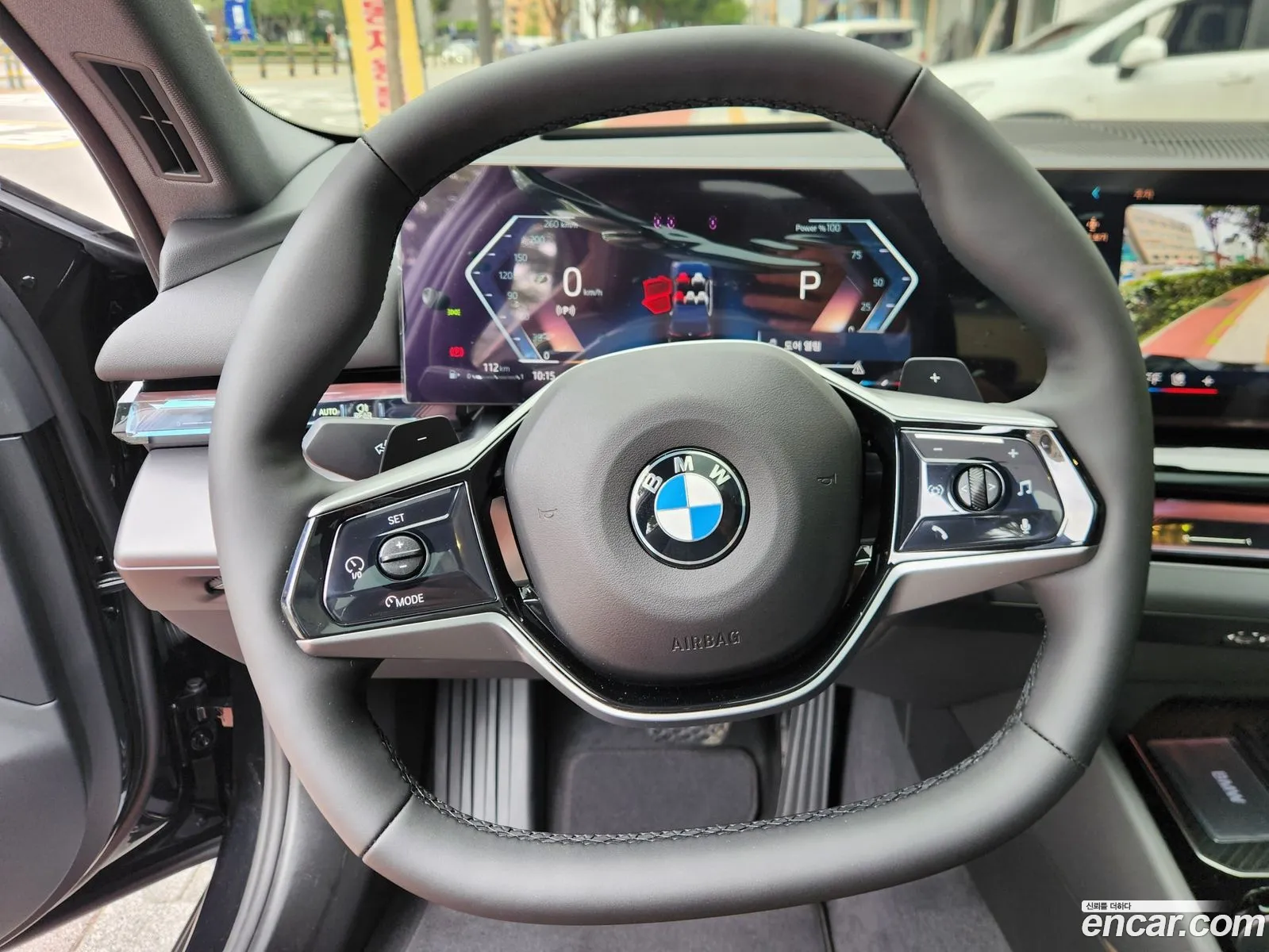 BMW 5 Series 2025 — 13