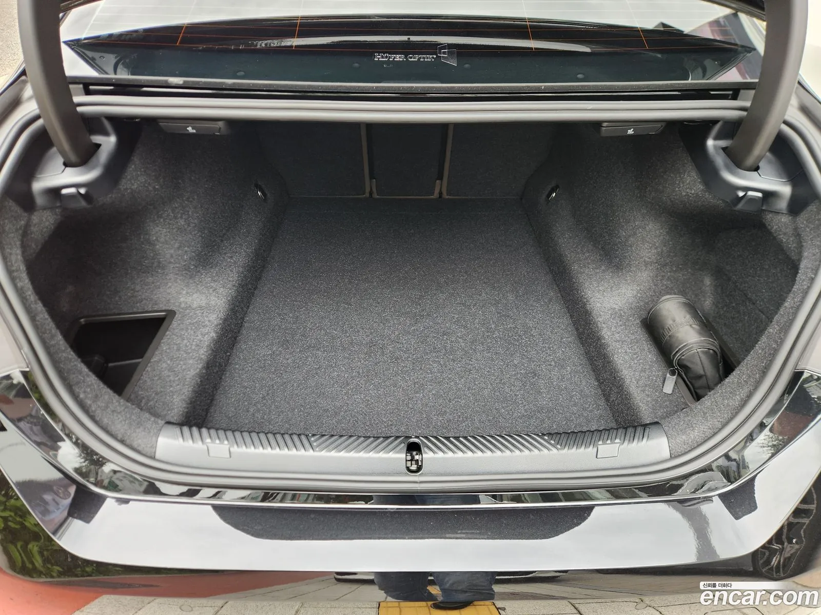 BMW 5 Series 2025 — 19