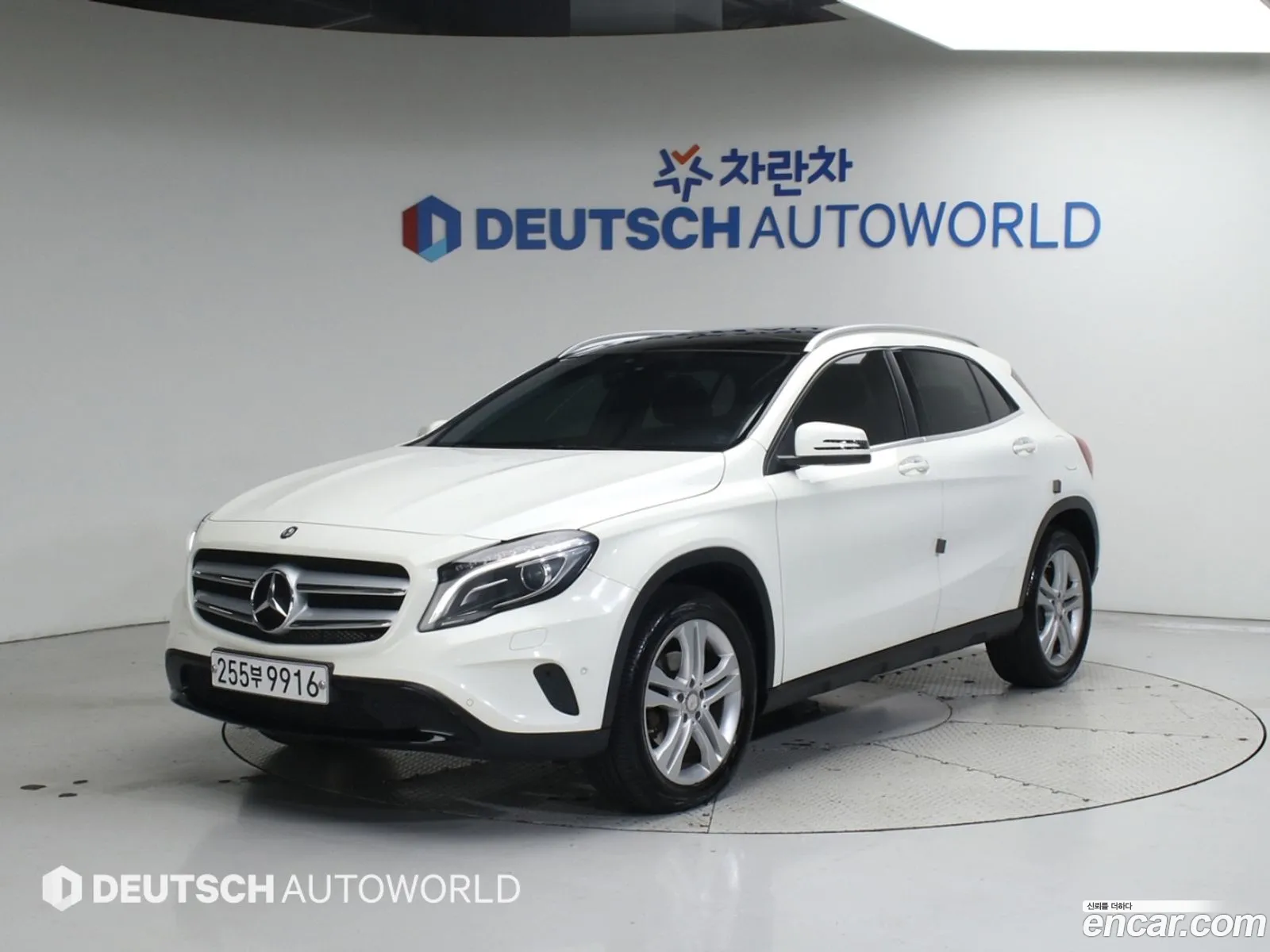 Mercedes-Benz GLA-Class X156 2017 — 19