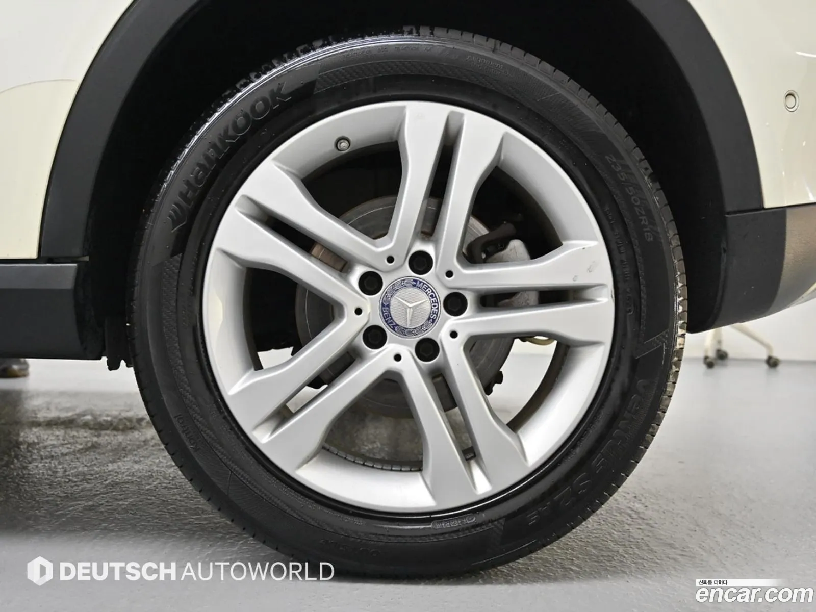 Mercedes-Benz GLA-Class X156 2017 — 7