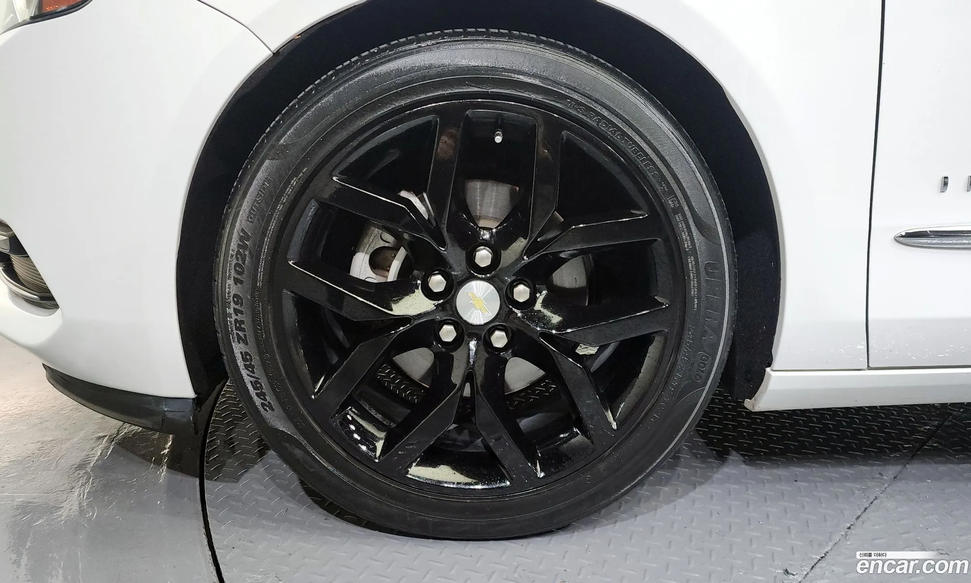 Chevrolet (GM Daewoo) Impala 2016 — 13