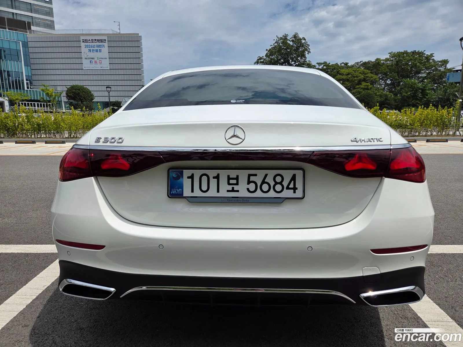 Mercedes-Benz E-Class W214 2025 — 9