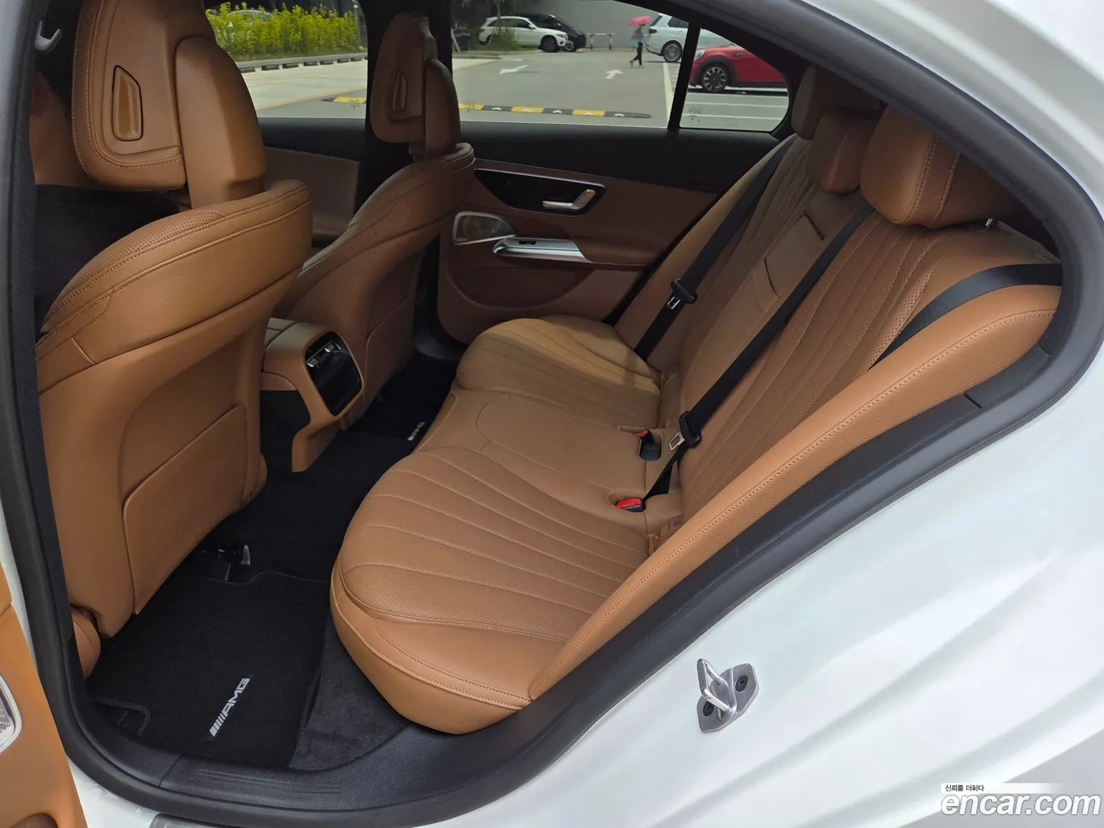 Mercedes-Benz E-Class W214 2025 — 5