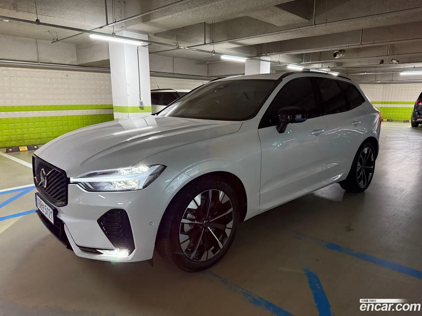 Volvo XC60 2025 — 17