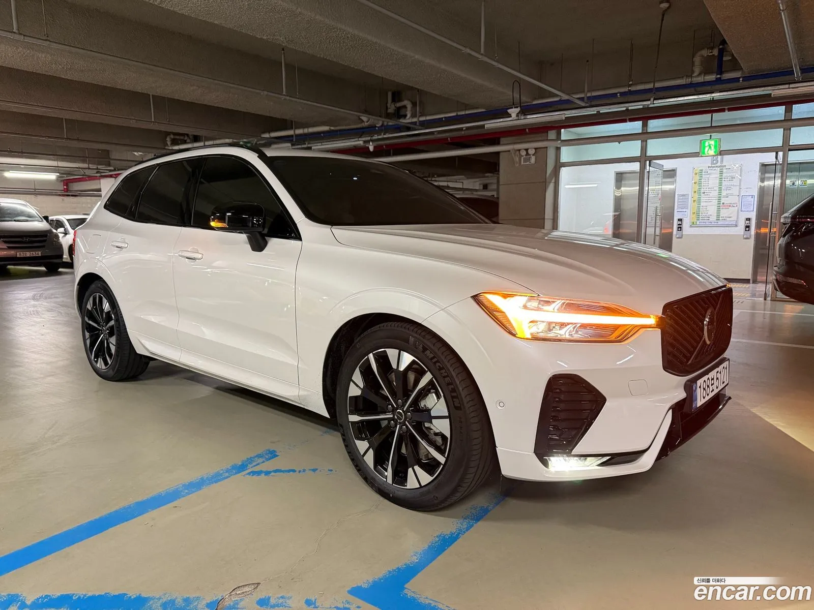 Volvo XC60 2025 — 11
