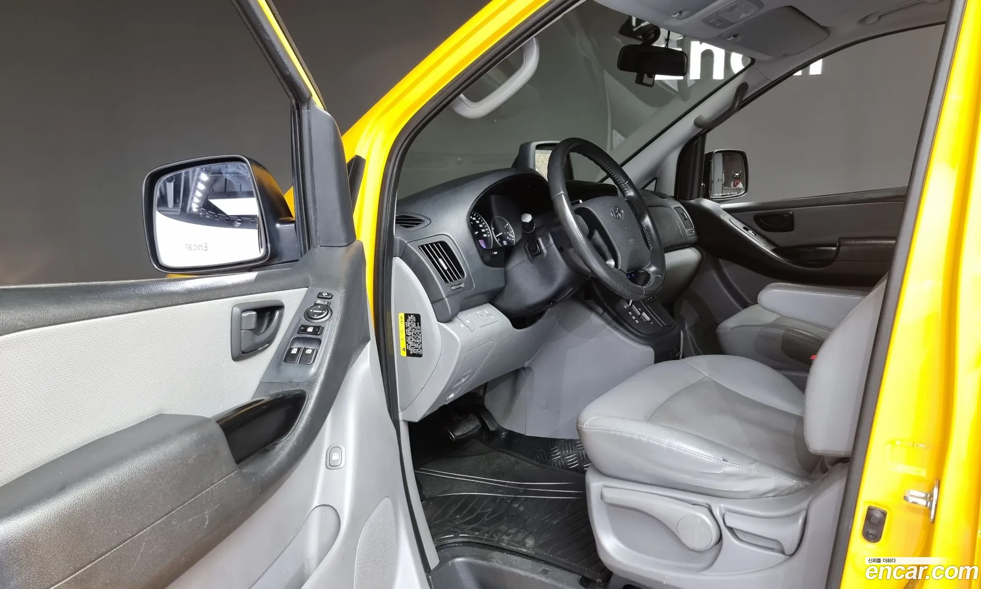 Hyundai Grand Starex 2019 — 16
