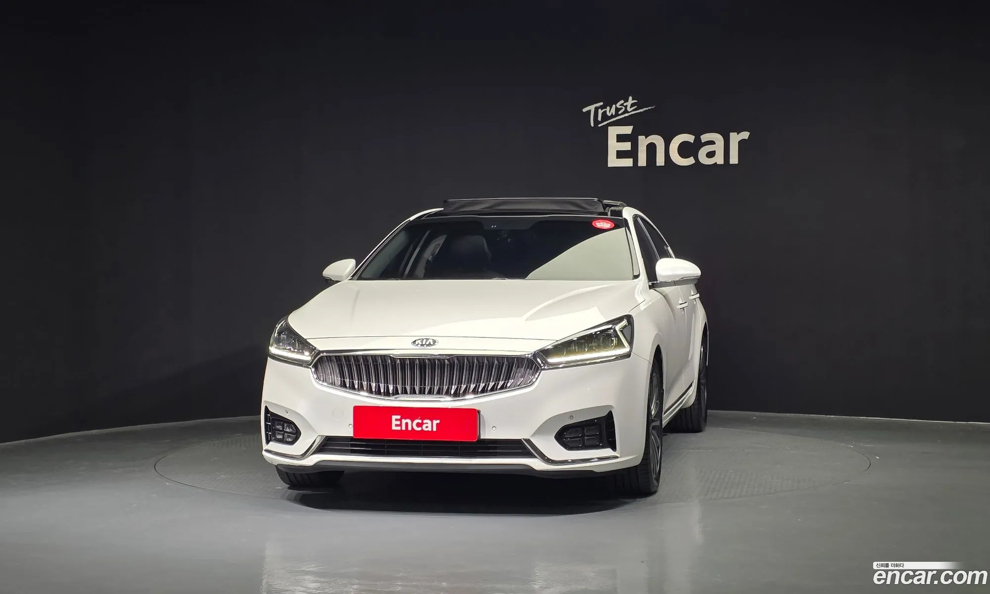 Kia K7 2017 — 14
