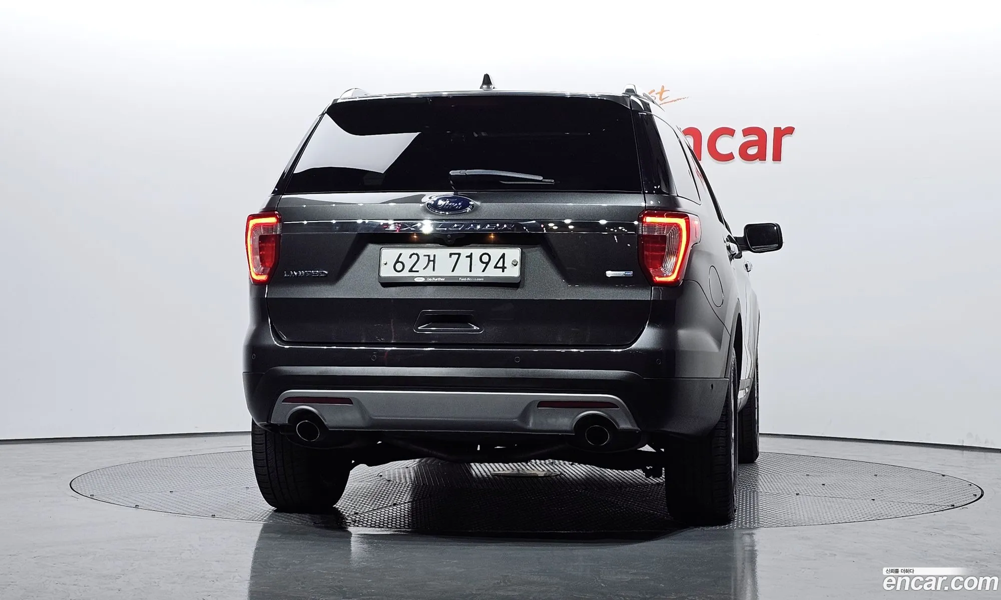 Ford Explorer 2017 — 18