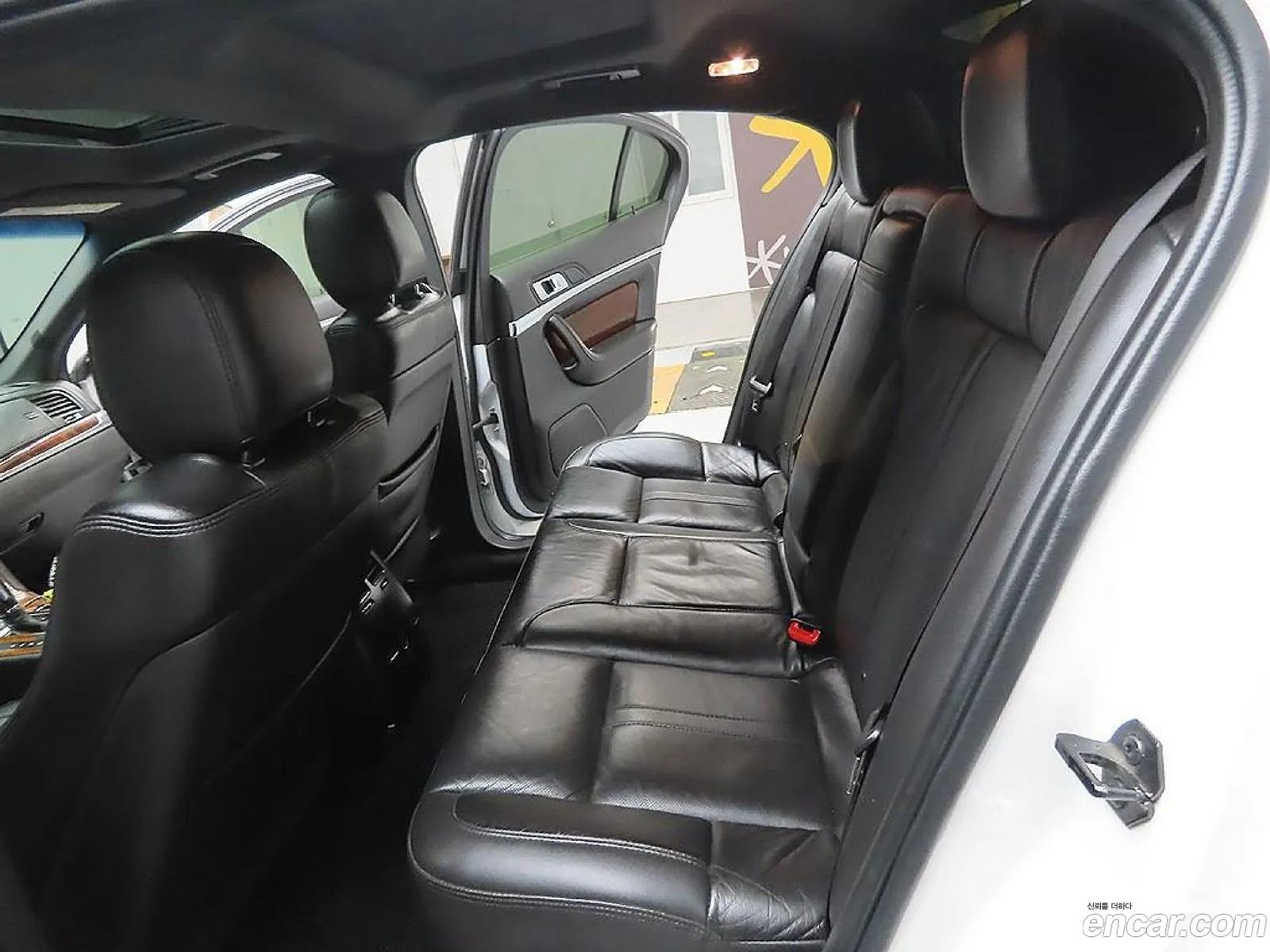 Lincoln MKS 2014 — 20