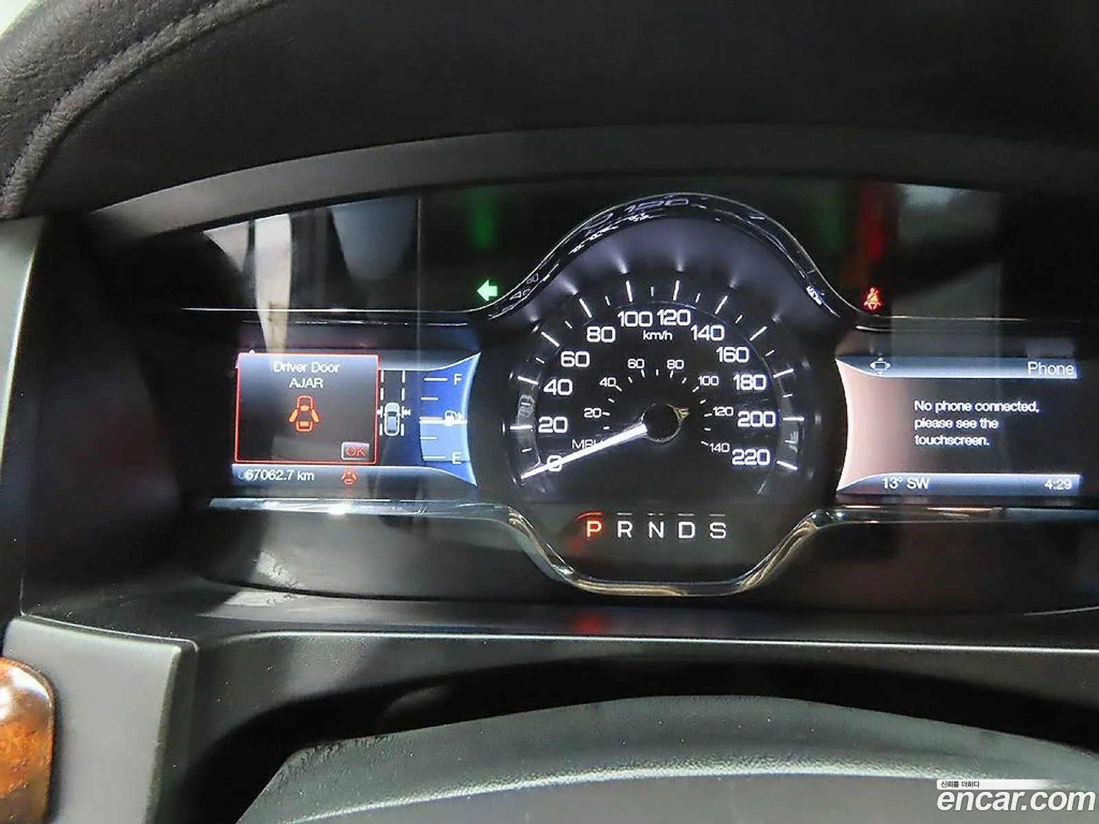 Lincoln MKS 2014 — 3