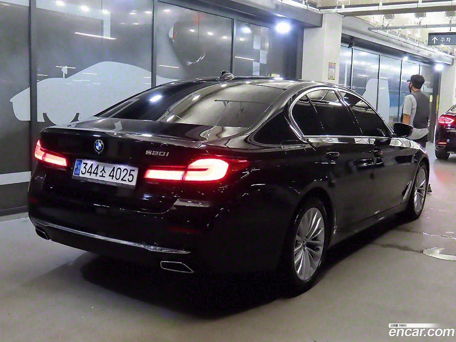 BMW 5 Series 2020 — 13