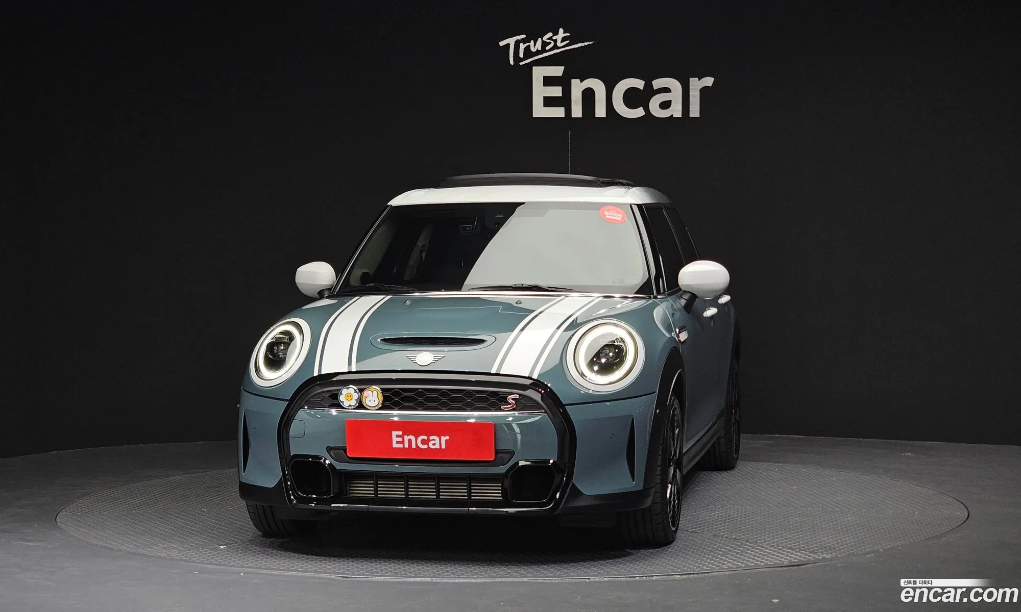 Mini Cooper S 2023 WMW61DK01P2T66469 — 16