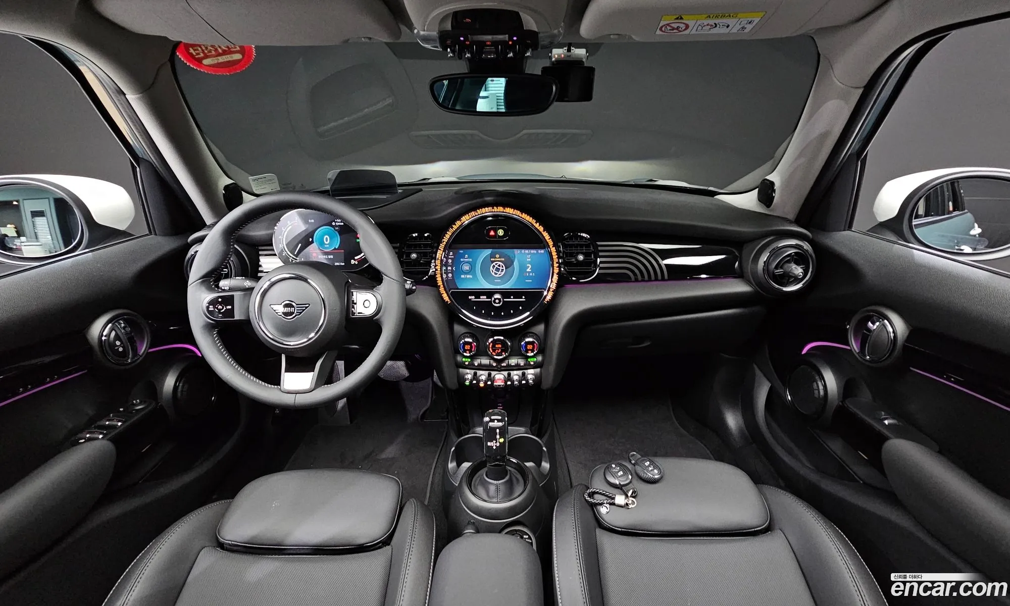 Mini Cooper S 2023 WMW61DK01P2T66469 — 9