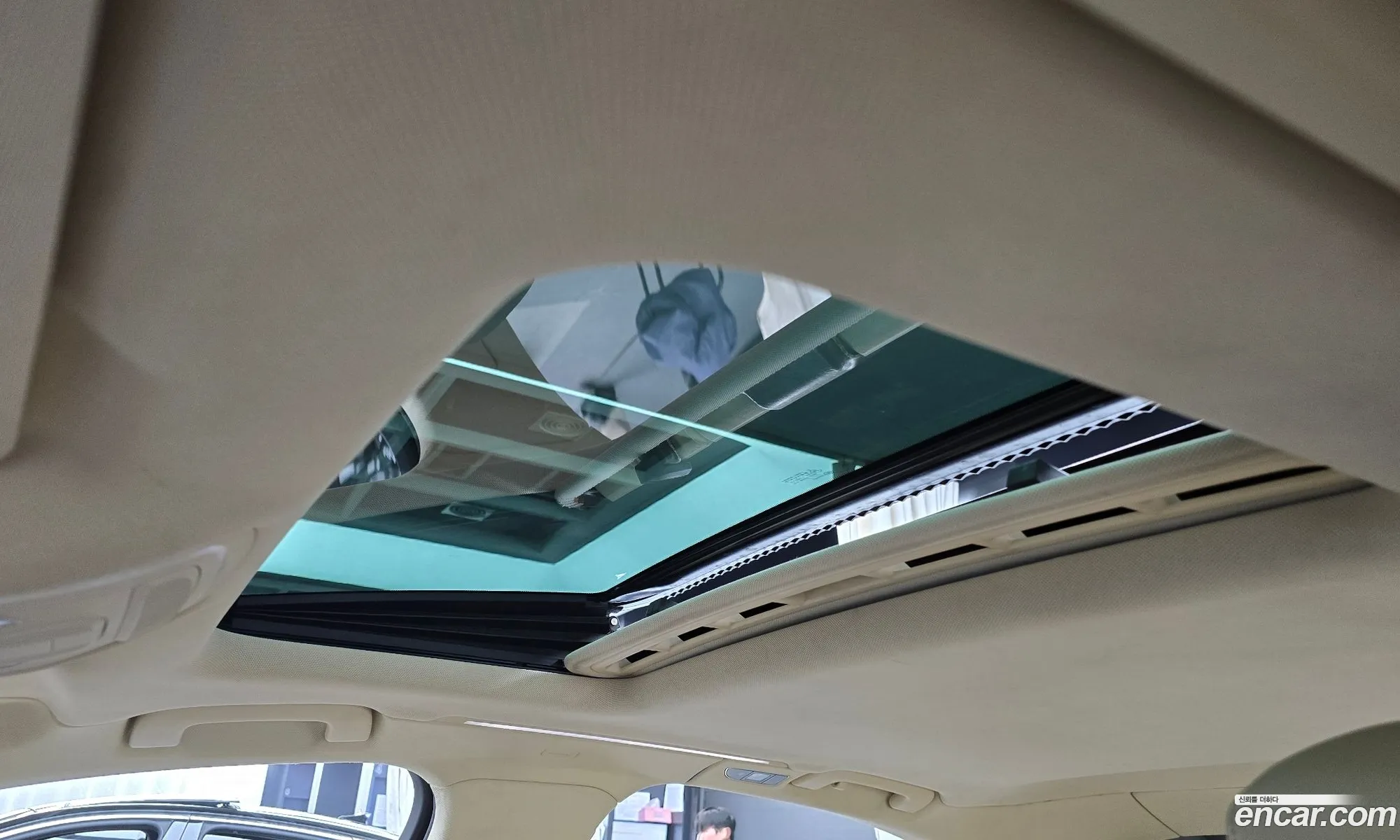 Audi A8 2015 WAUZZZ4H1FN037102 — 12